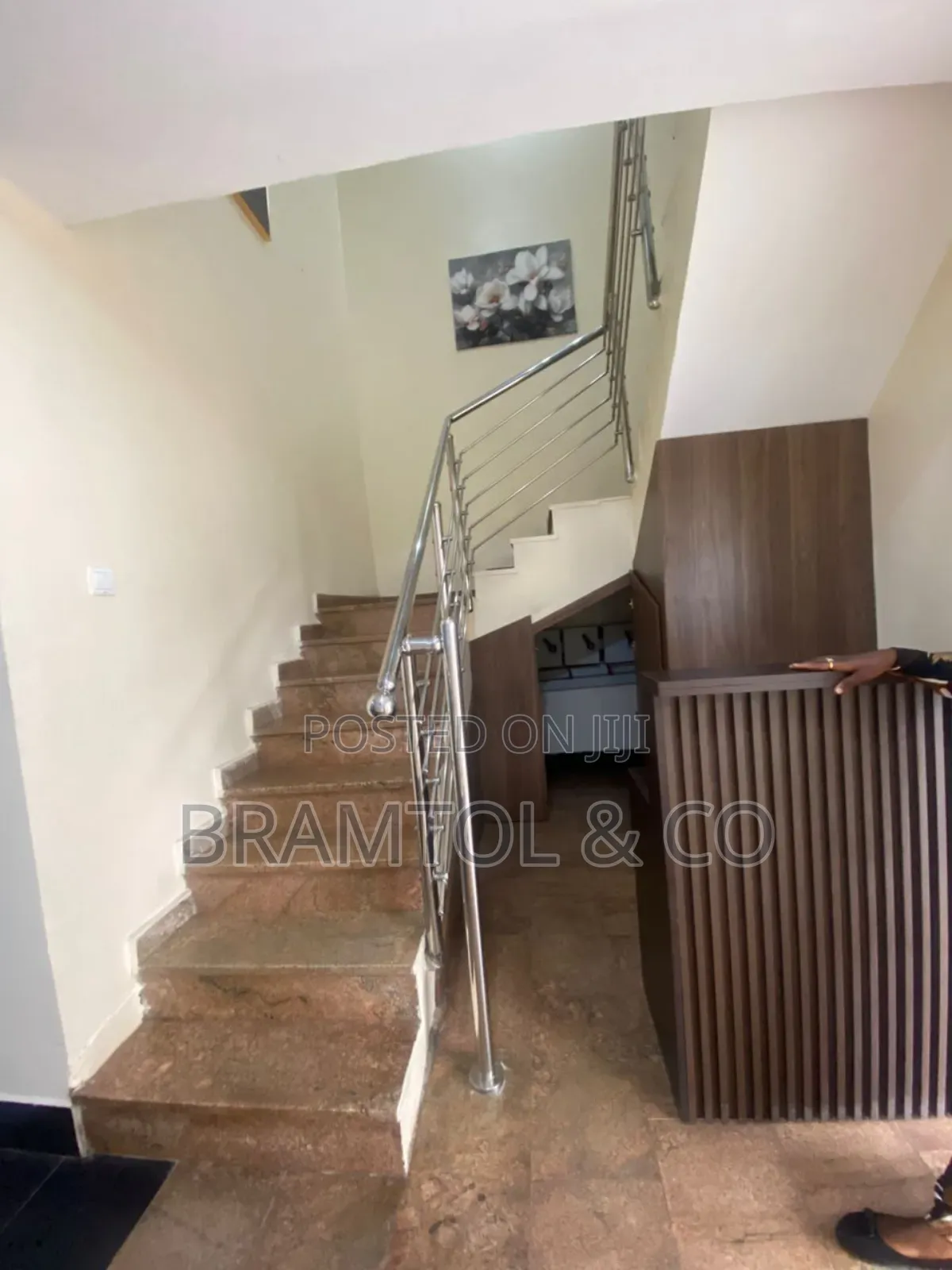 Furnished 1bdrm Block of Flats in Wuse 2 for rent in Wuse 2