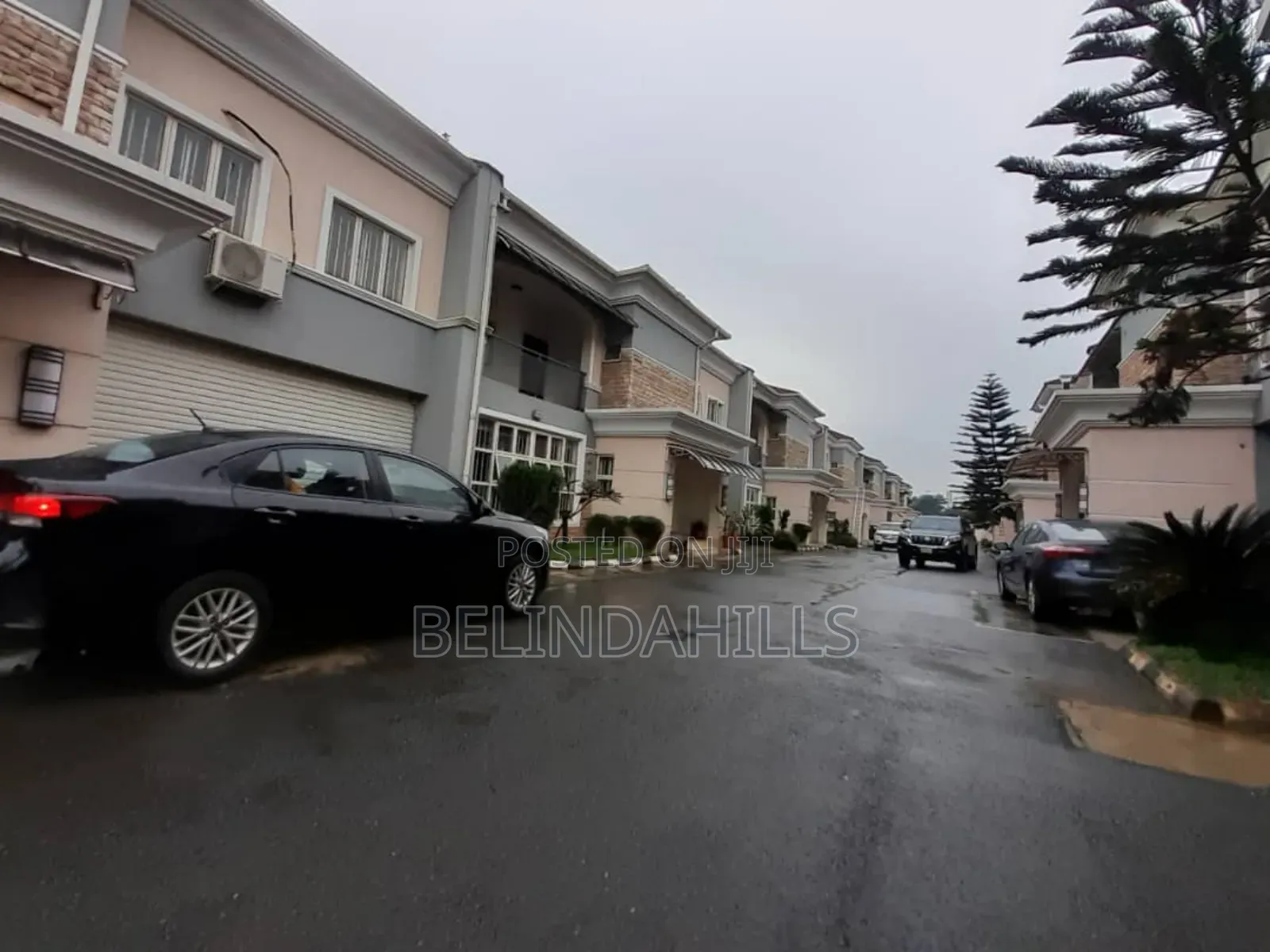 4bdrm Duplex in Utako for sale in Utako