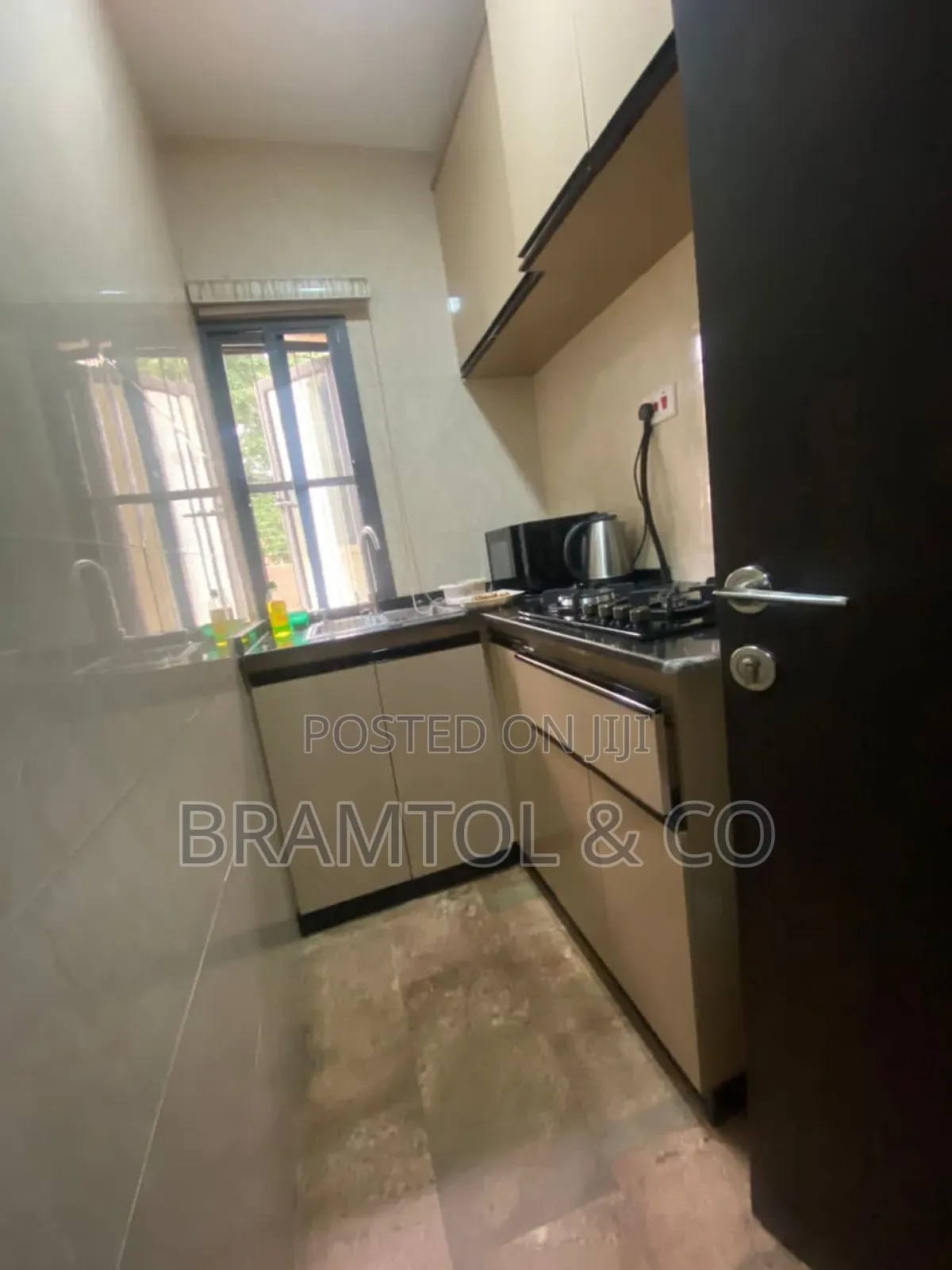 Furnished Studio Apartment in Wuse 2 for rent in Wuse 2