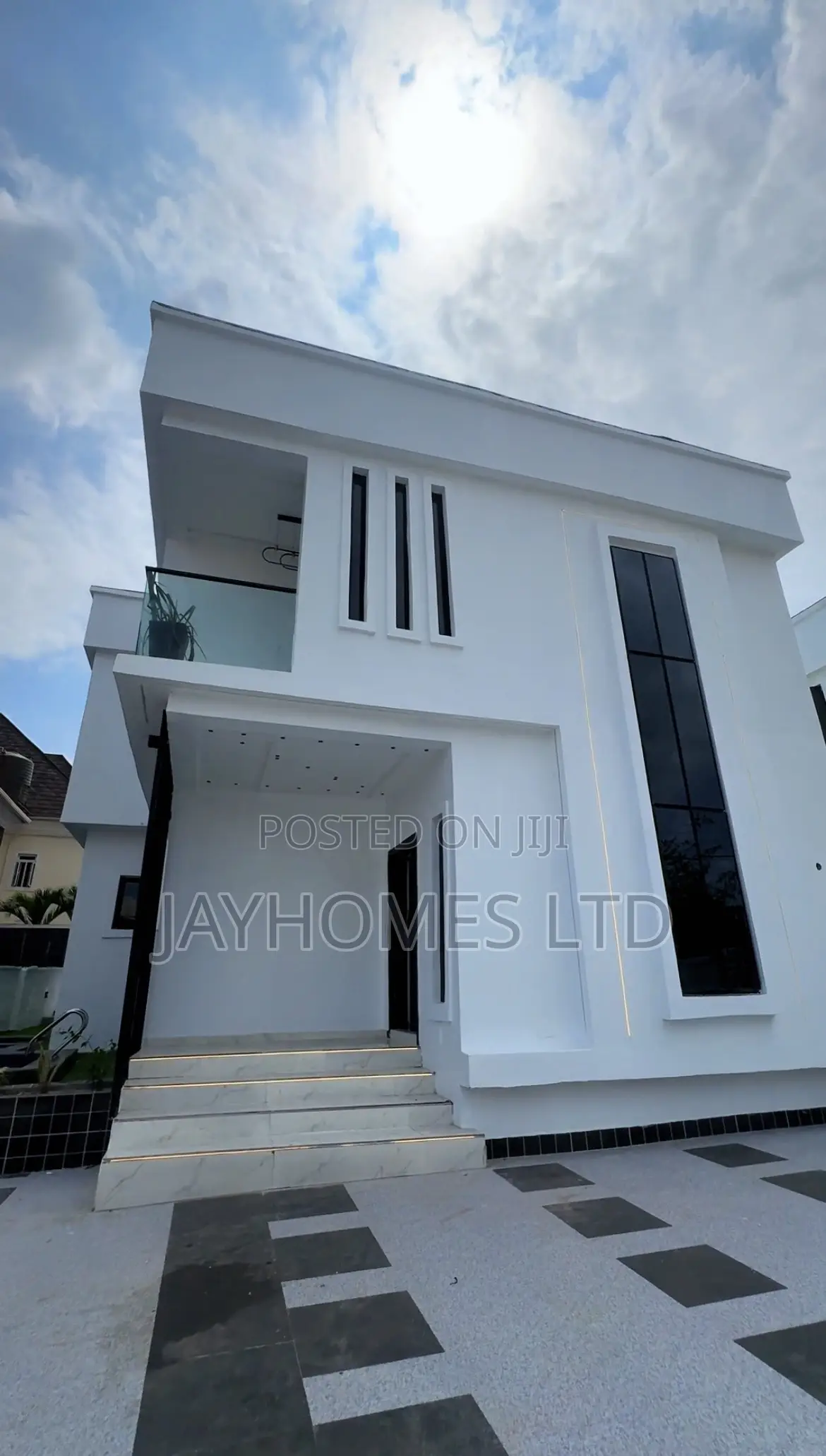 Super Luxury 5 Bedroom Duplex With Swimming Pool for Sale in Asaba in Oshimili South