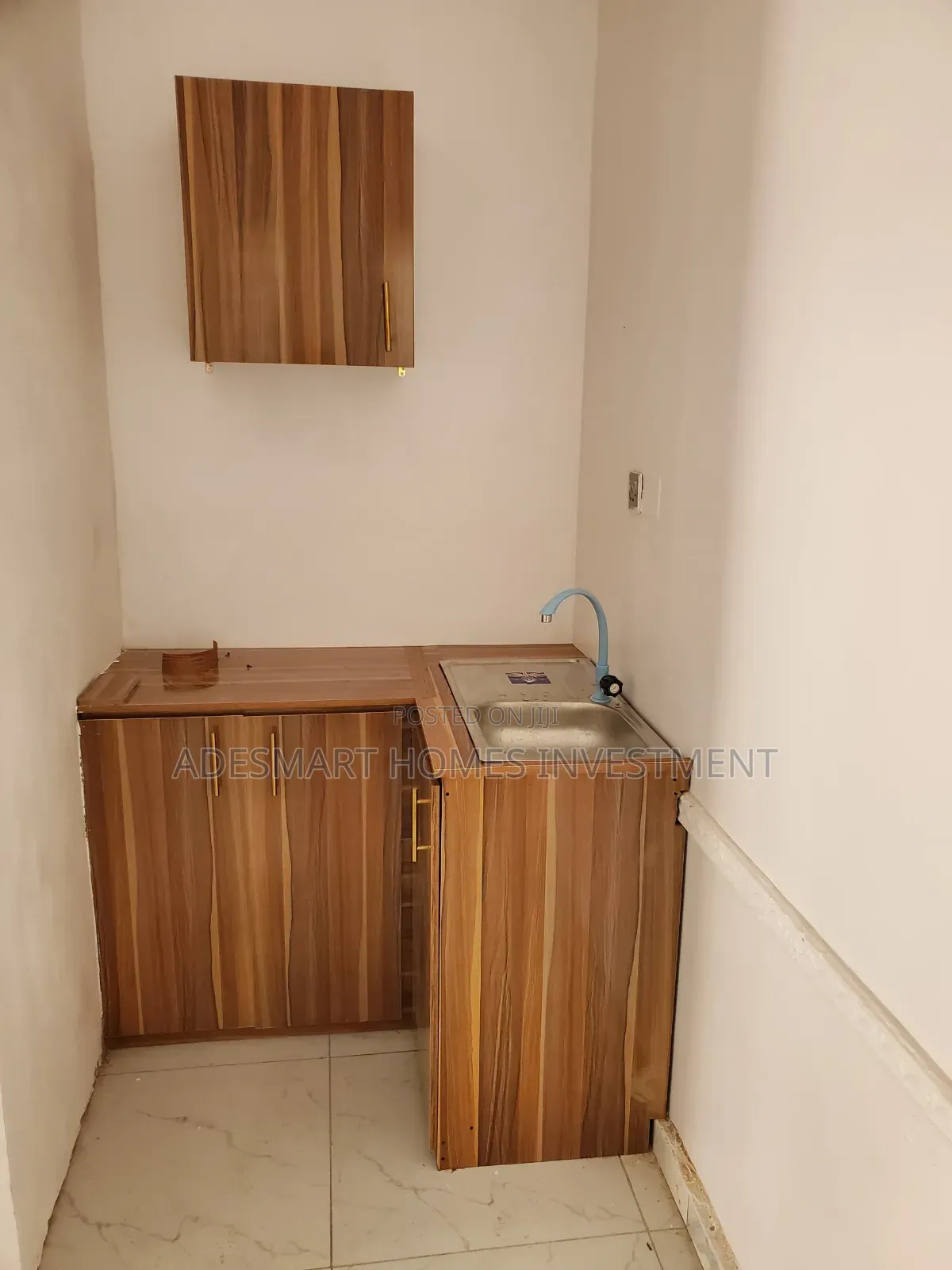Mini Flat in Royal Pine Estate, Chevron for rent in Chevron