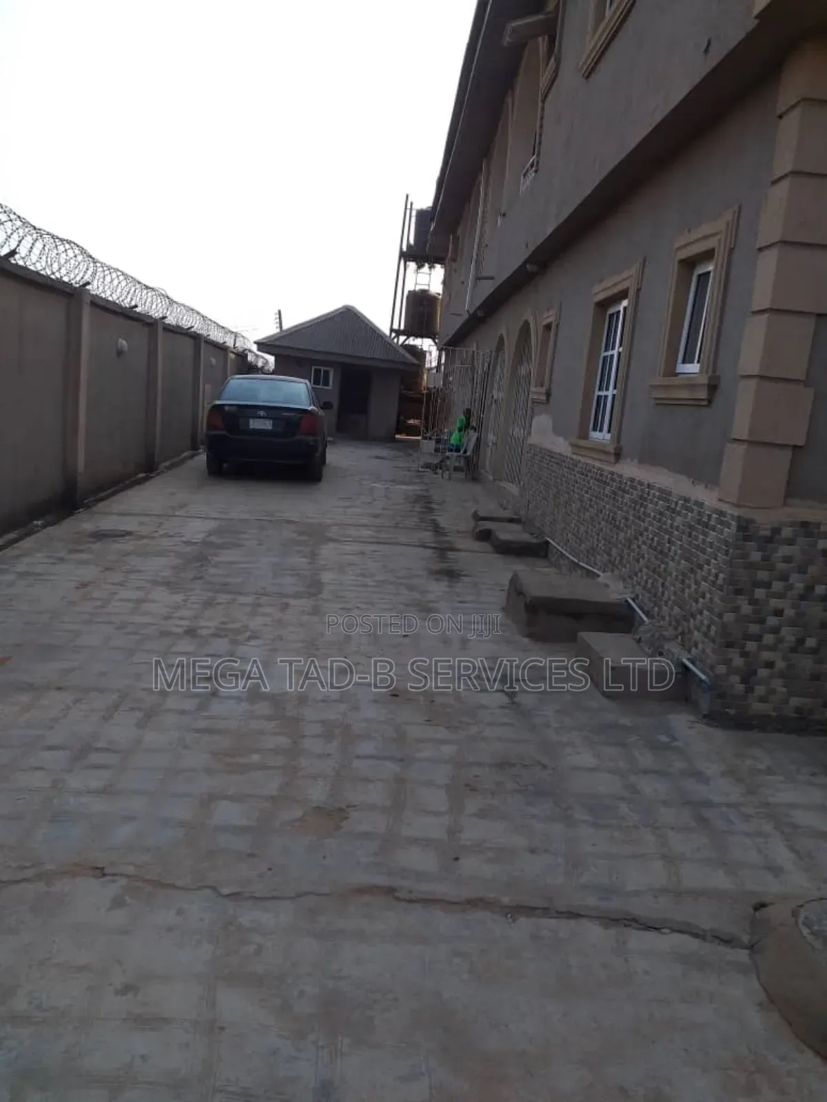 3bdrm Block of Flats in Magada Behind Mfm for sale in Berger