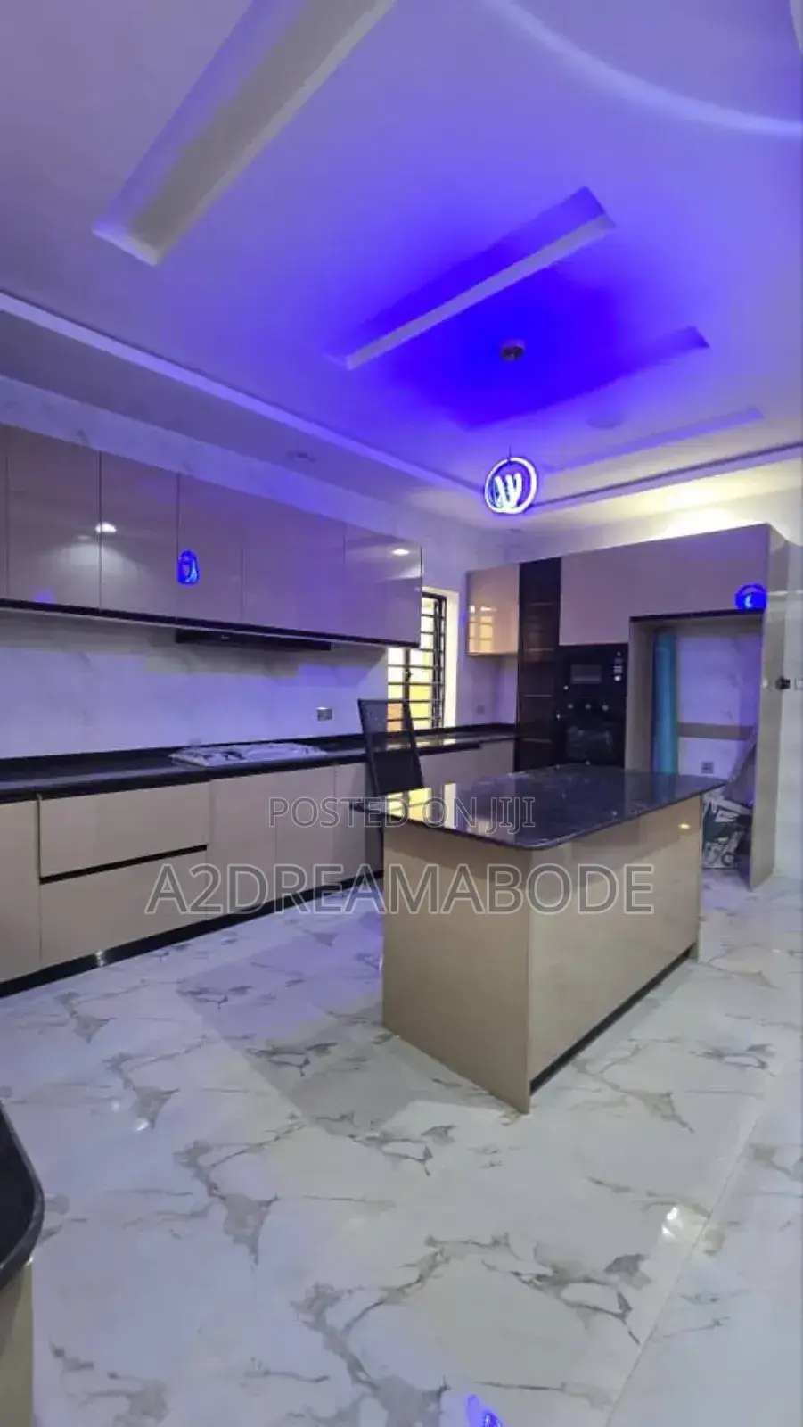5bdrm Duplex in Omole Phase 2, Ikeja for rent in Ikeja