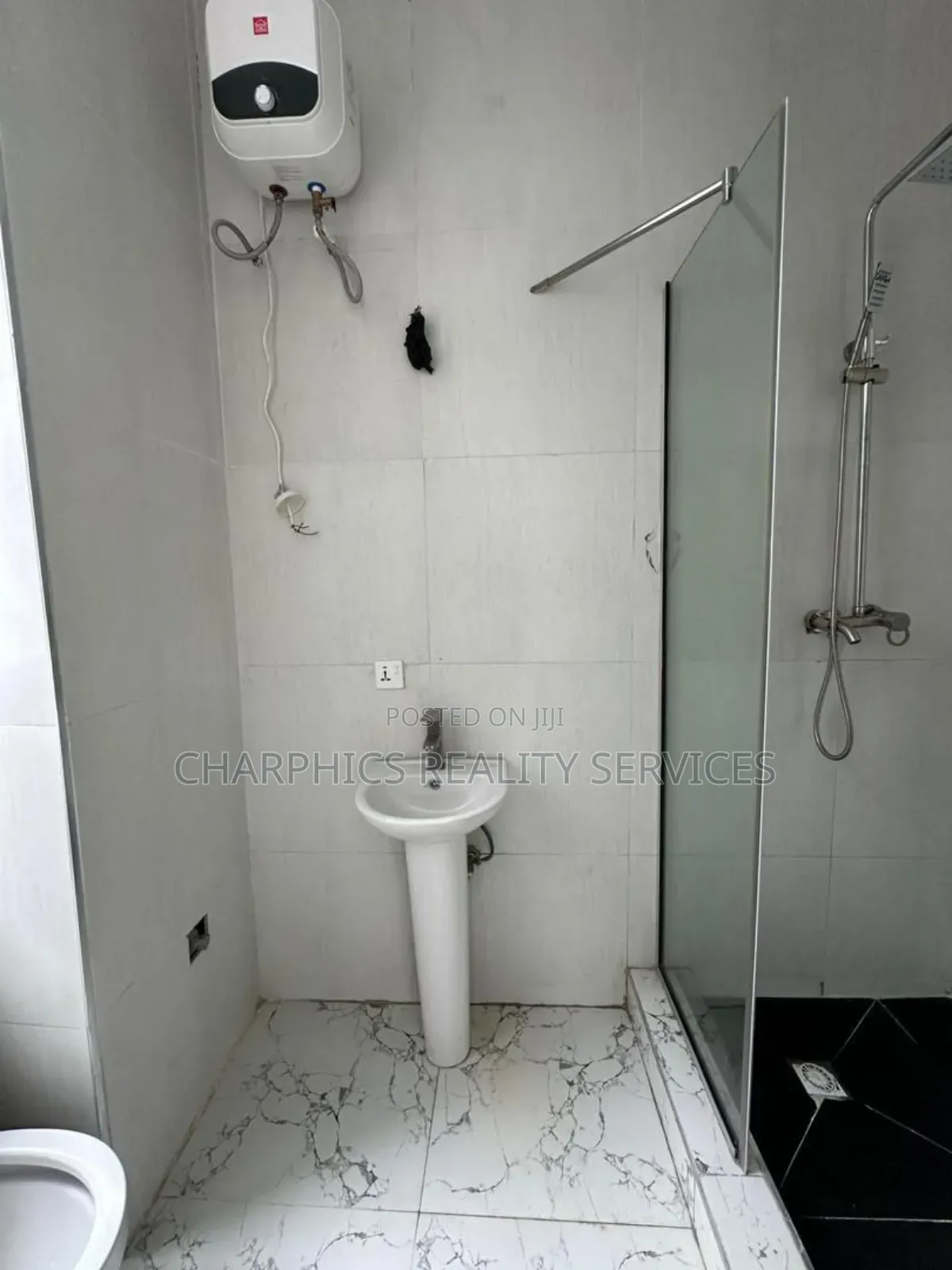 2bdrm Apartment in Chevron for rent in Chevron