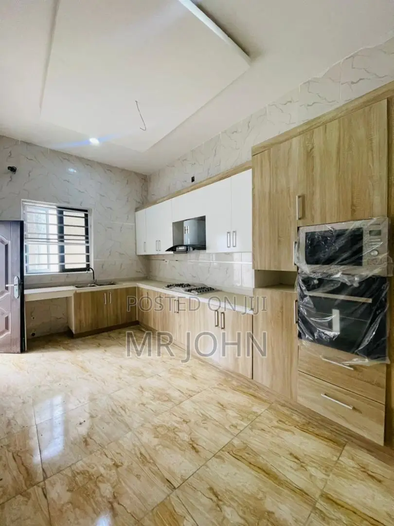4bdrm Duplex in Harris Drive Vgc, Lekki for rent in Lekki
