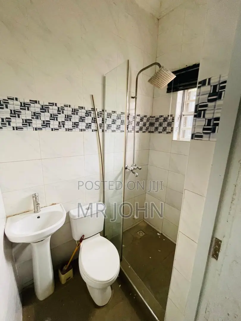 2bdrm Apartment in Ikota Owo, Lekki for rent in Lekki
