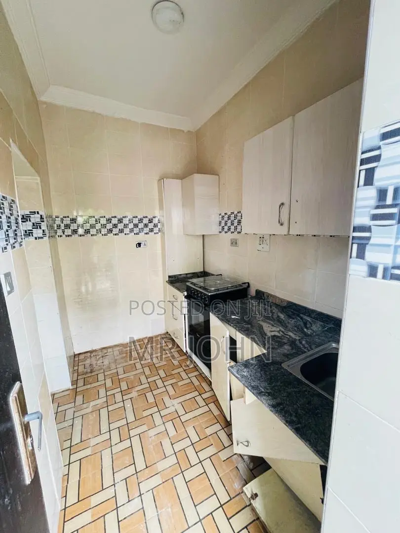 2bdrm Apartment in Ikota Owo, Lekki for rent in Lekki