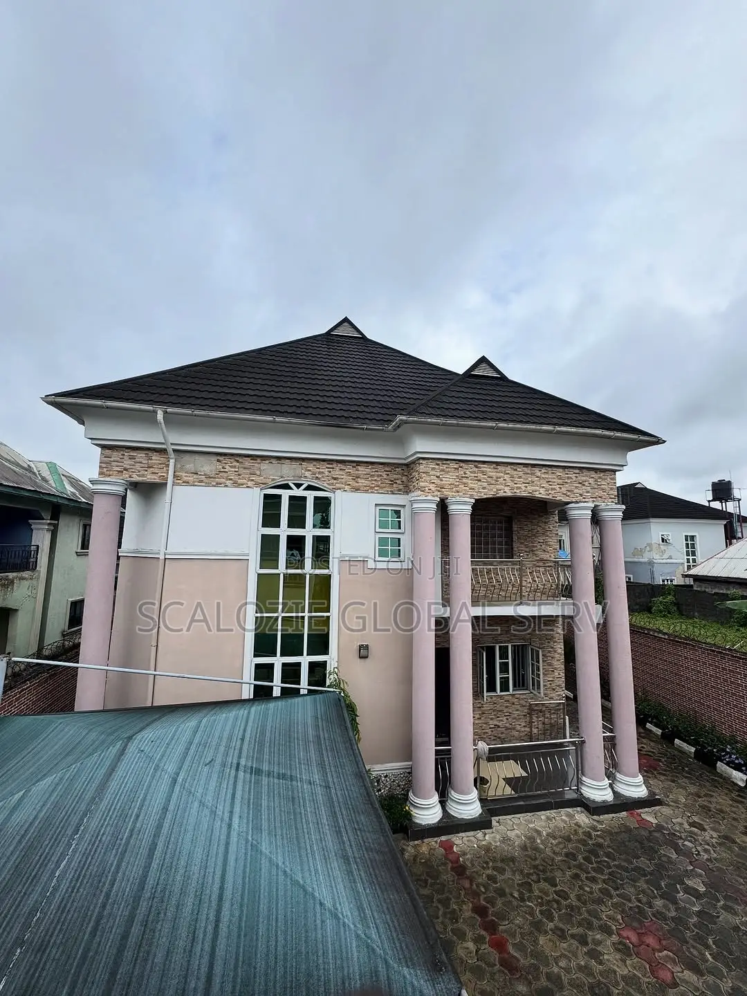 5bdrm Duplex in New Road, Ada for sale in Port-Harcourt