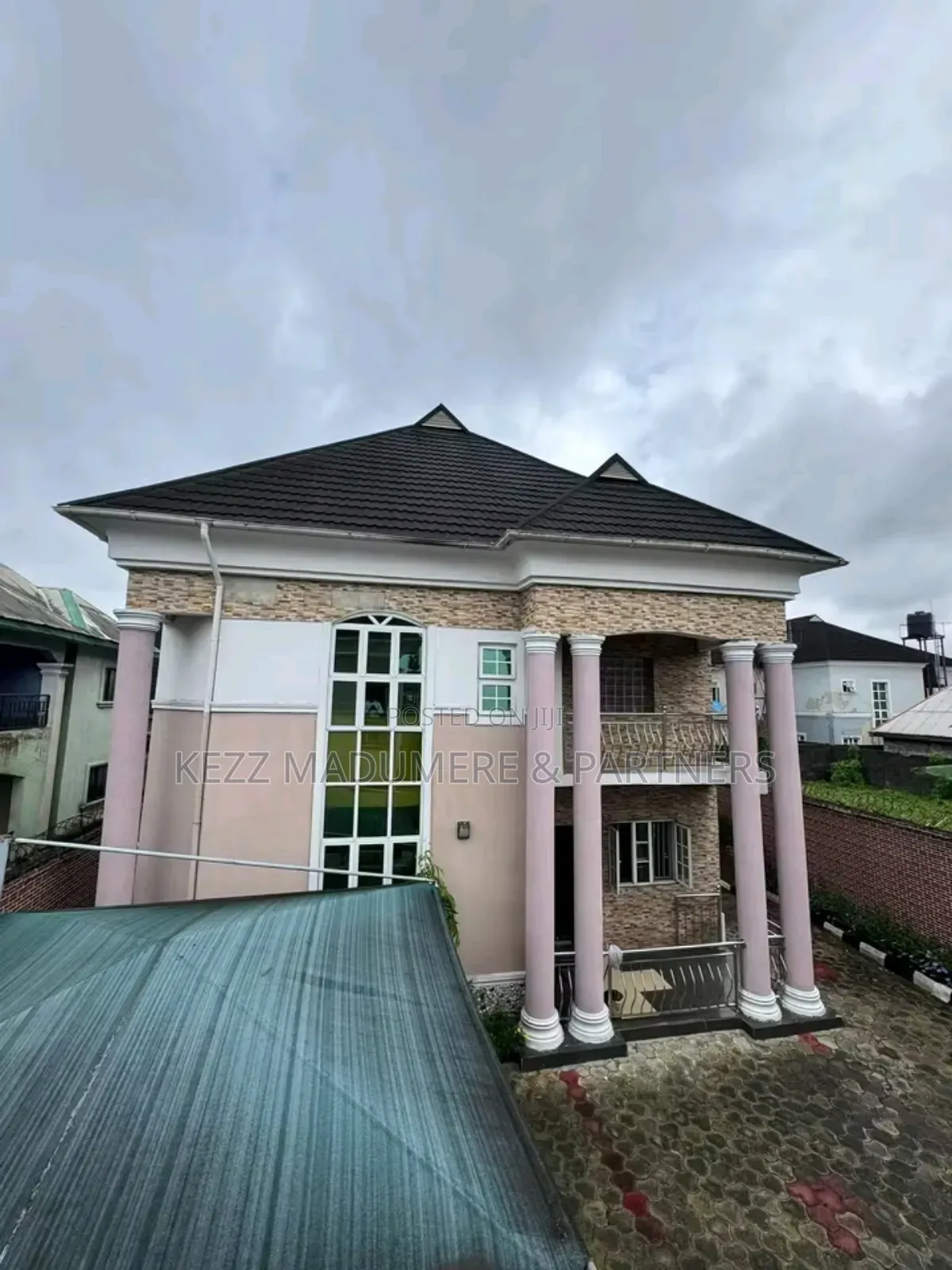 5bdrm Duplex in New Road Ada George for sale in Port-Harcourt