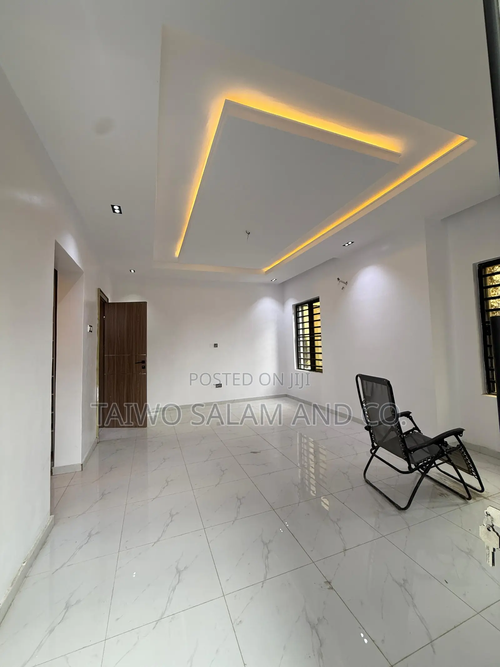 4bdrm Duplex in Akobo for sale in Akobo