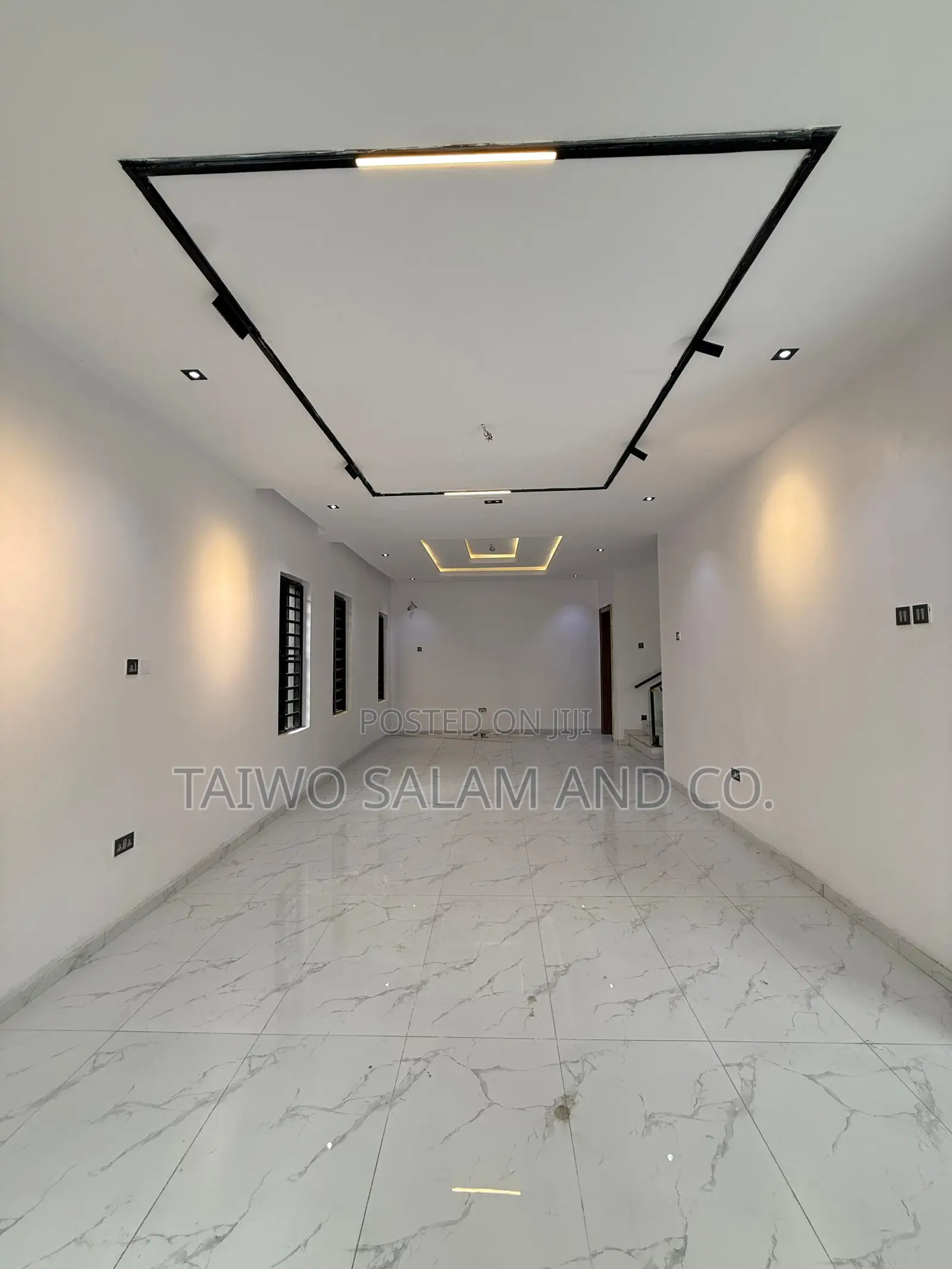 4bdrm Duplex in Akobo for sale in Akobo