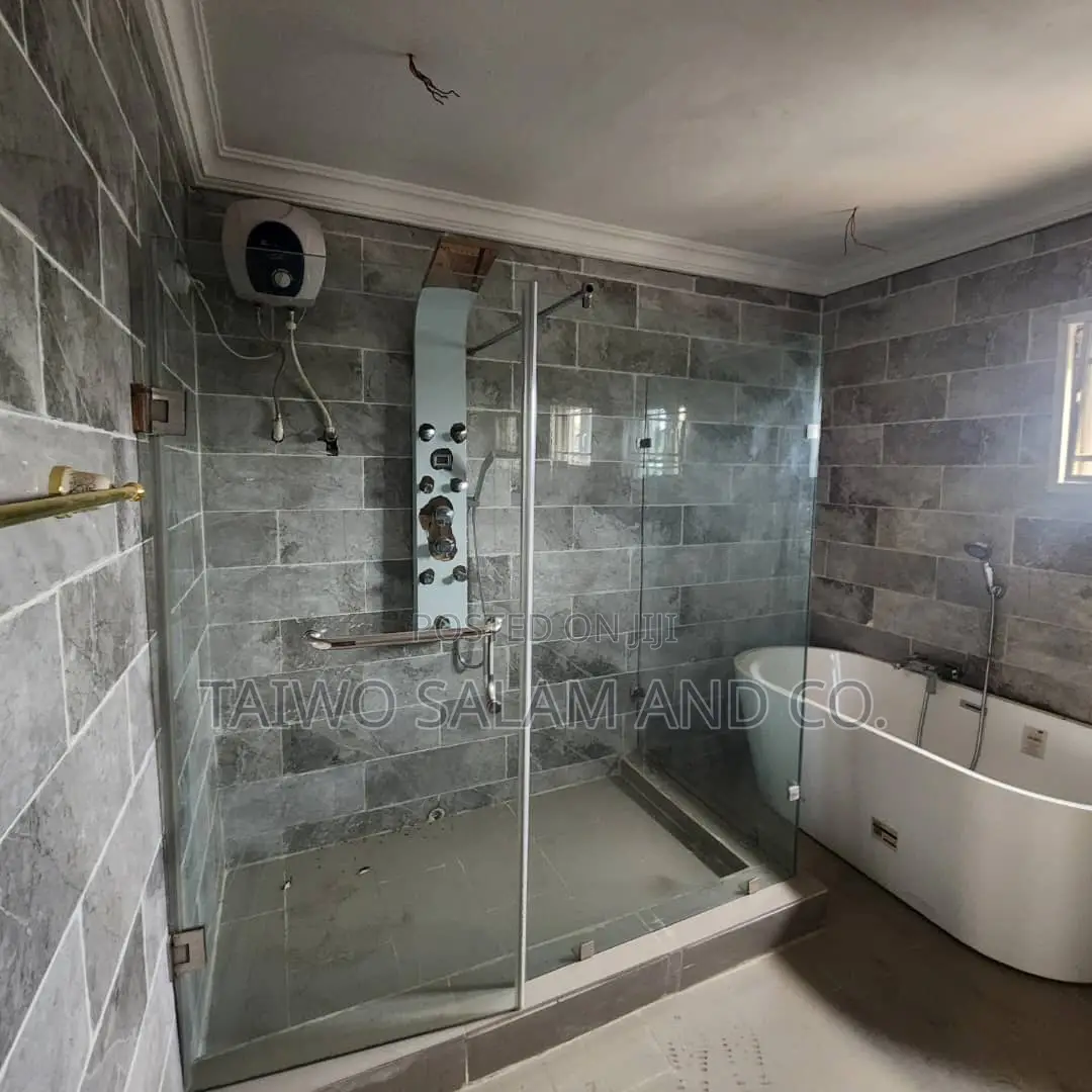 4bdrm Duplex in Akobo for sale in Akobo