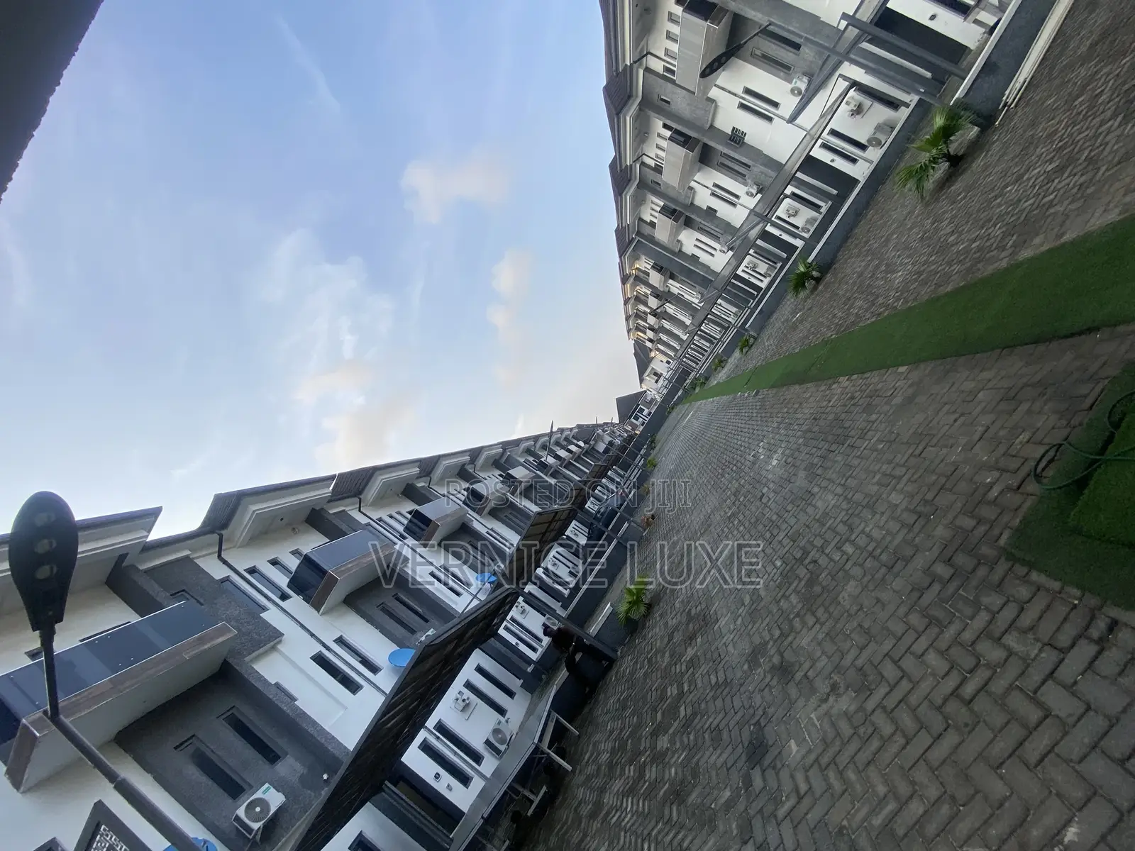 Furnished 4bdrm Townhouse/Terrace in Chevron, Lekki for sale in Chevron