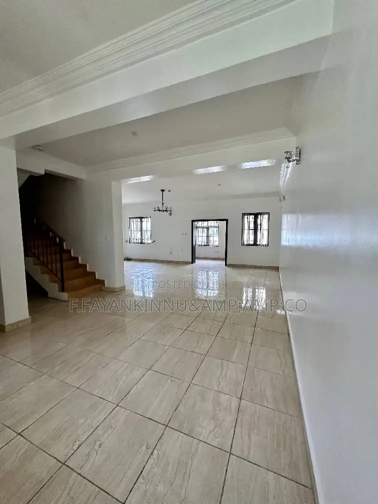 Furnished 1bdrm Apartment in Wuse 2 for rent in Wuse 2