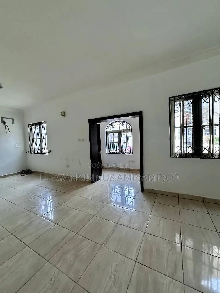 Furnished 1bdrm Apartment in Wuse 2 for rent in Wuse 2
