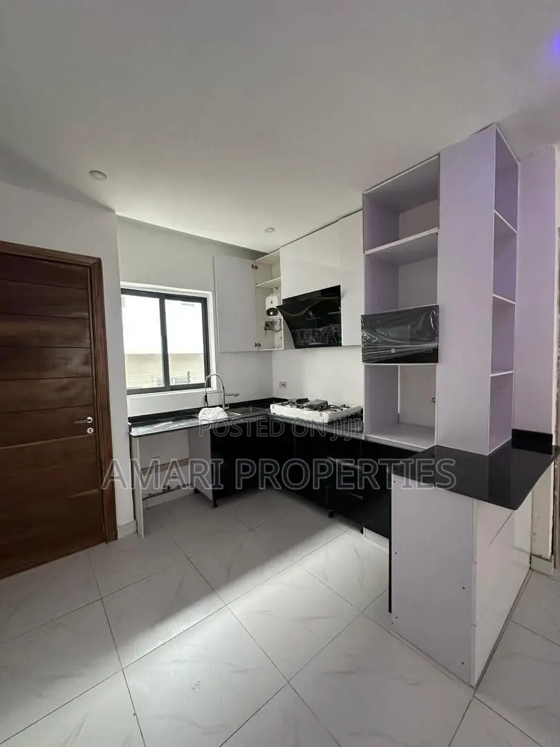 2bdrm House in Chevron for rent in Chevron