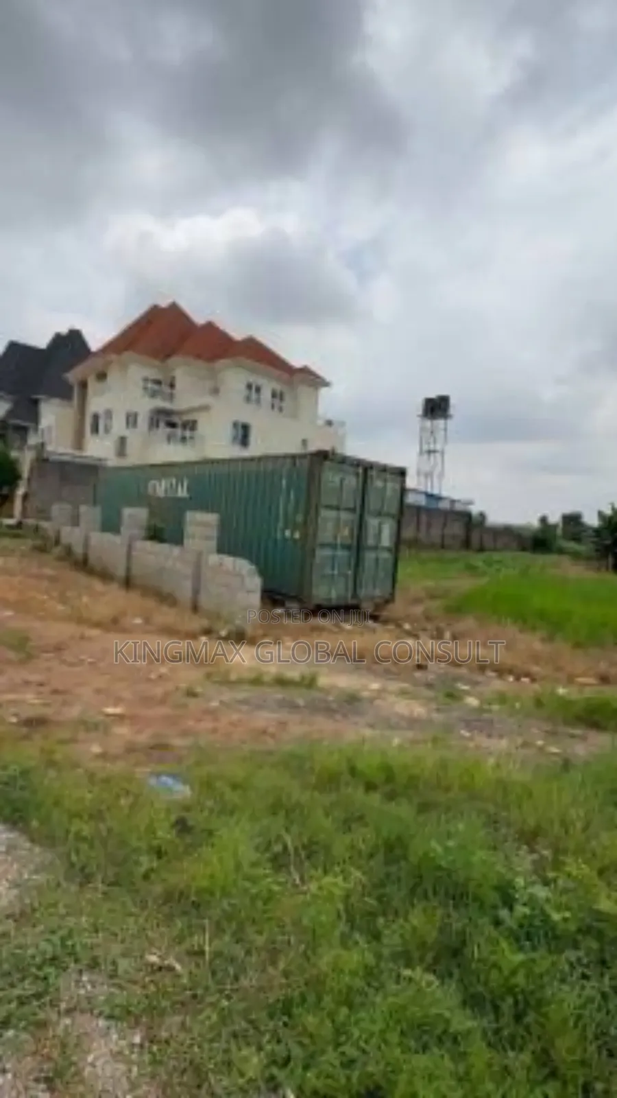 Land For Sale: 943sqm Wuye Tarred Road With Uncompleted Building in Wuye