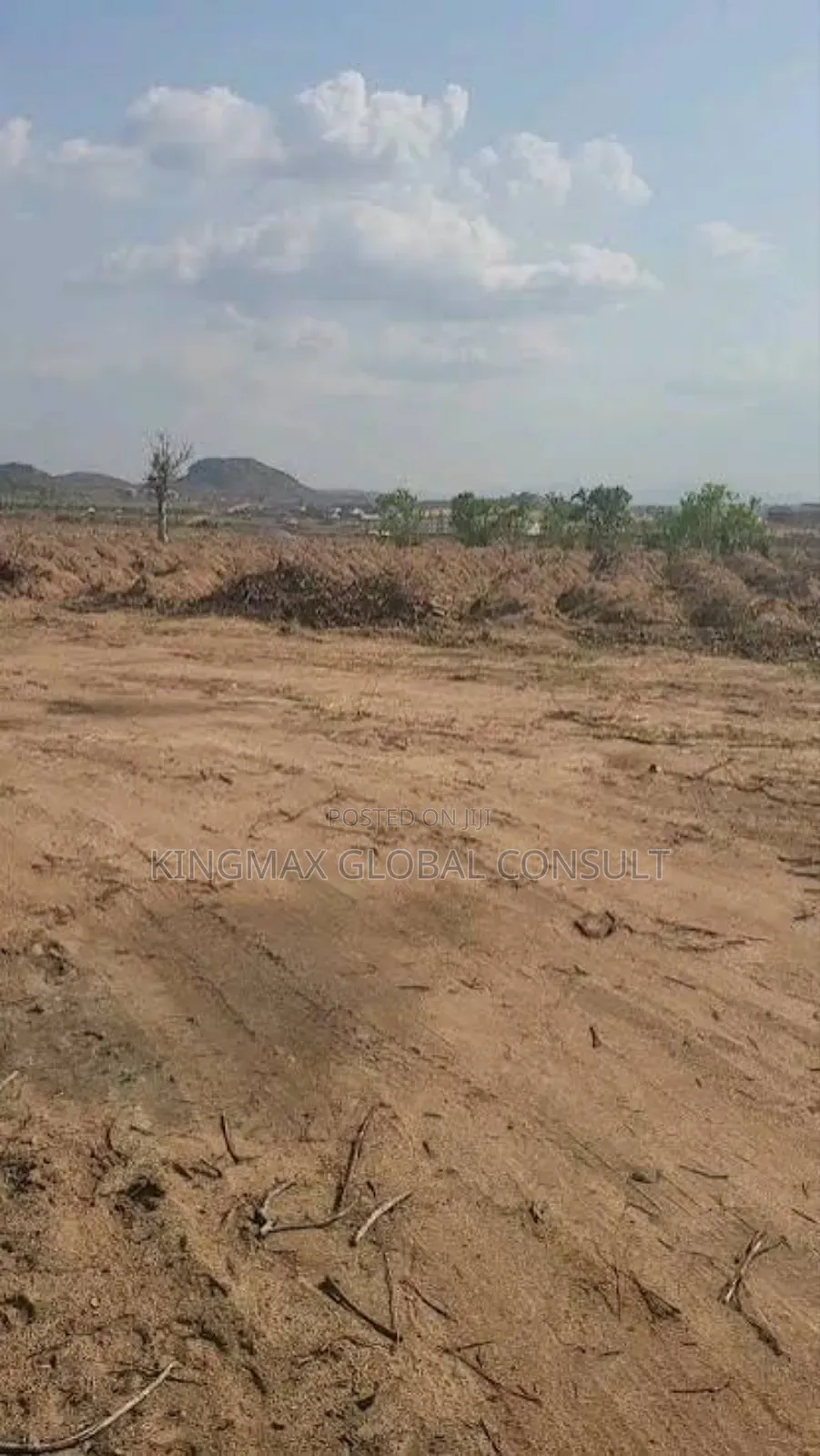Land for Sale at Dakibiyu
Plot 120
Size 1,419sqm
C of O
Residential in Dakibiyu
