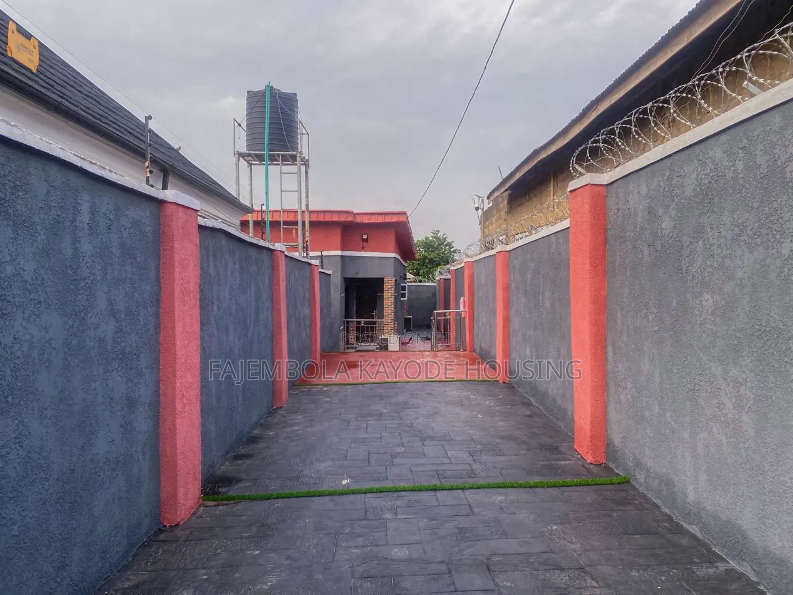 3bdrm Bungalow in Karinkapo Estate, Akala Express for sale in Akala Express