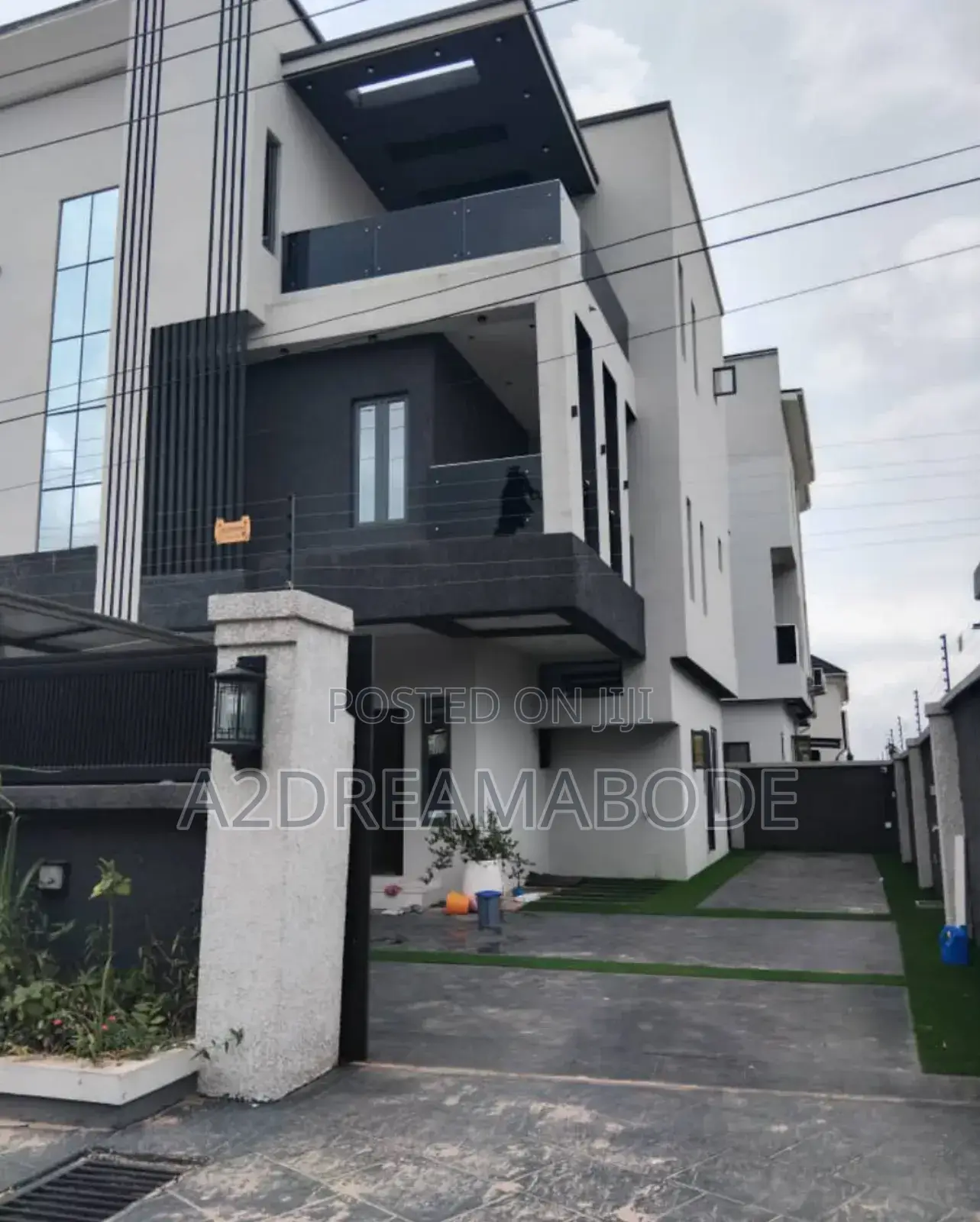 5bdrm Duplex in Omole Phase 1, Ikeja for rent in Ikeja