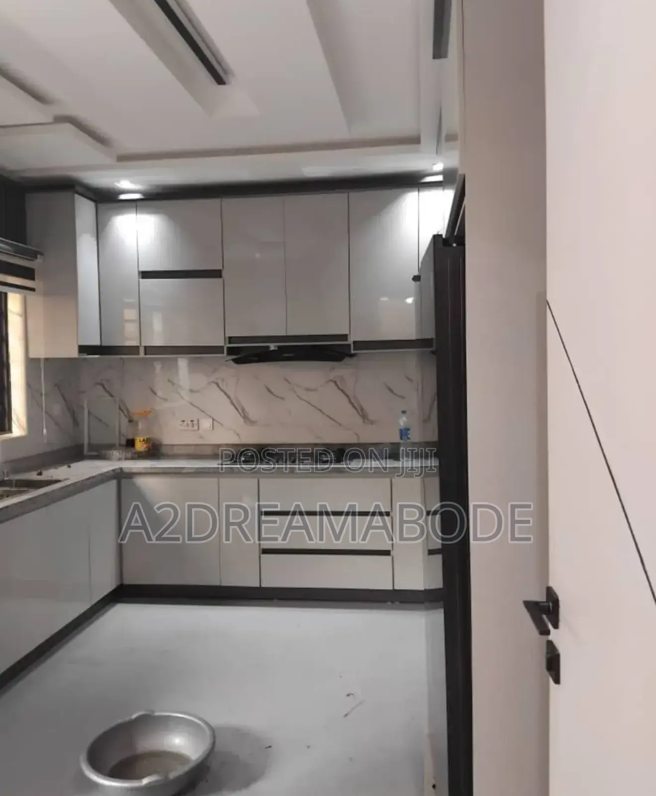 5bdrm Duplex in Omole Phase 1, Ikeja for rent in Ikeja