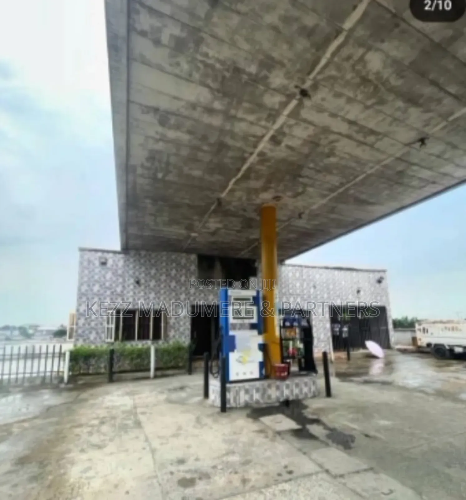 For Sale : Functional Filling Station in Port Harcourt in Port-Harcourt