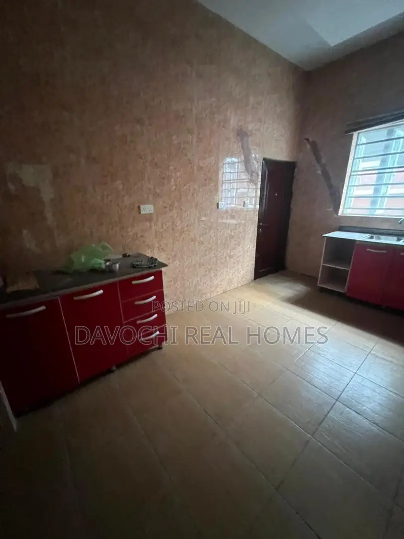 4bdrm Apartment in Lekki County for rent in Lekki Phase 2