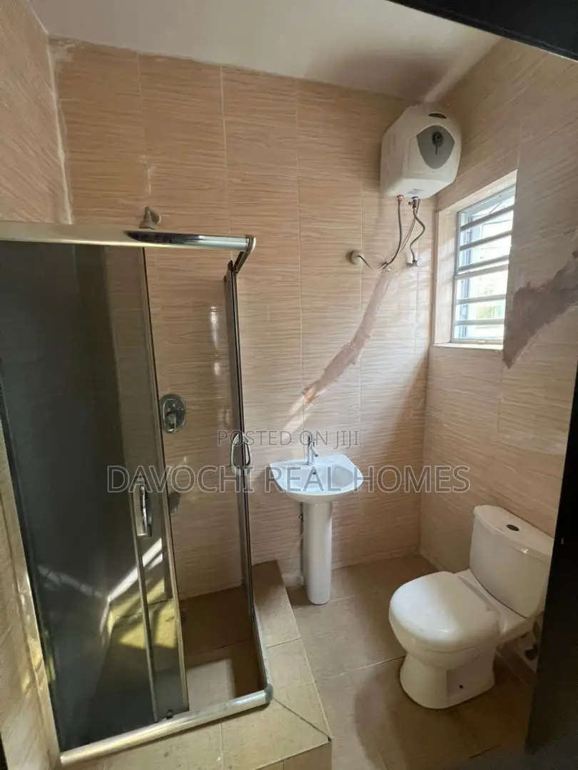 4bdrm Apartment in Lekki County for rent in Lekki Phase 2