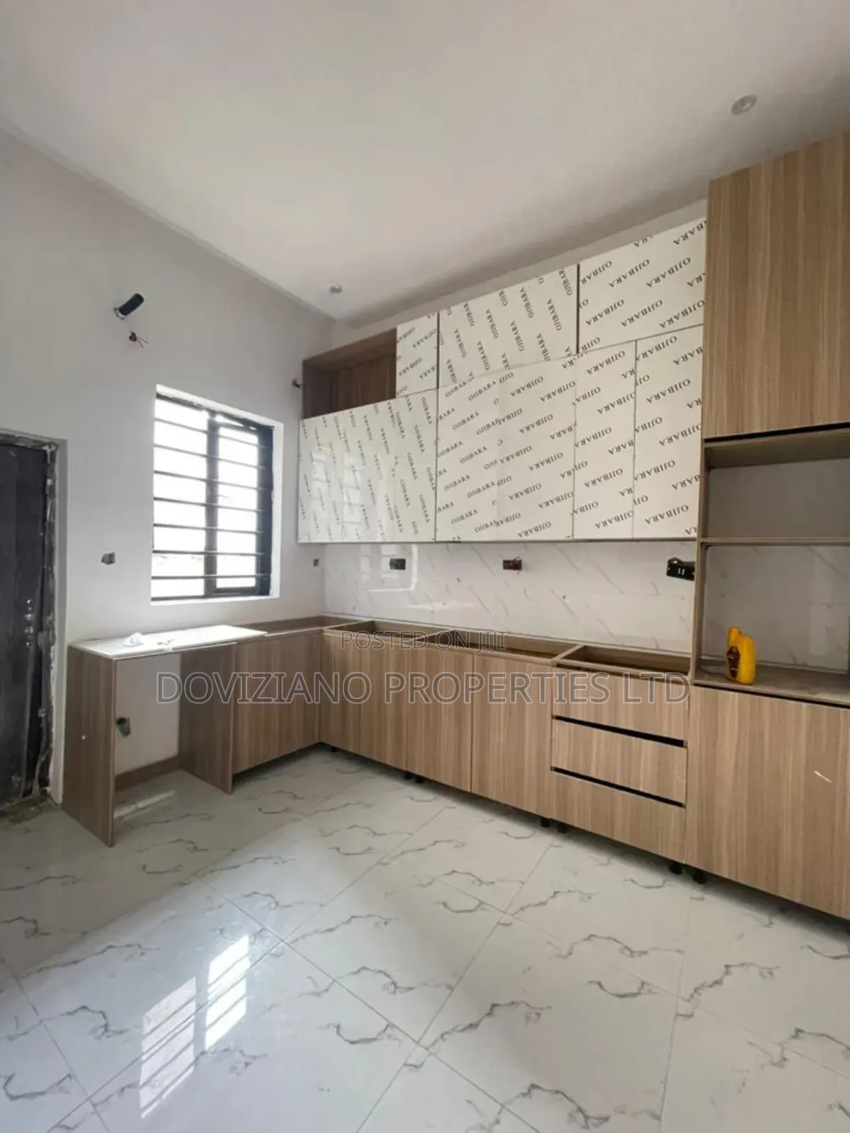4bdrm Duplex in Lekki for sale in Lekki