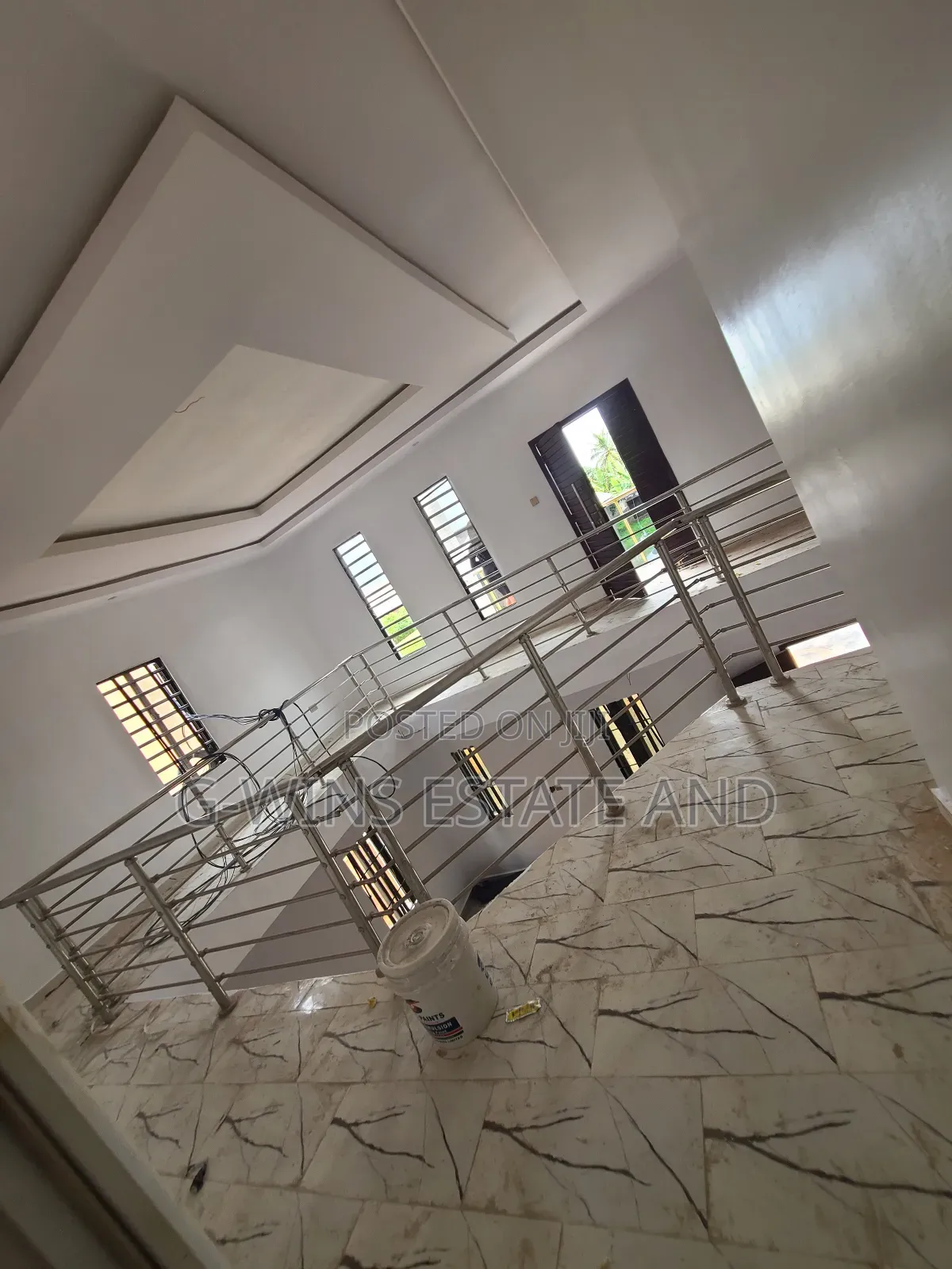 3bdrm Duplex in Utagban Off Airport, Benin City for rent in Benin City