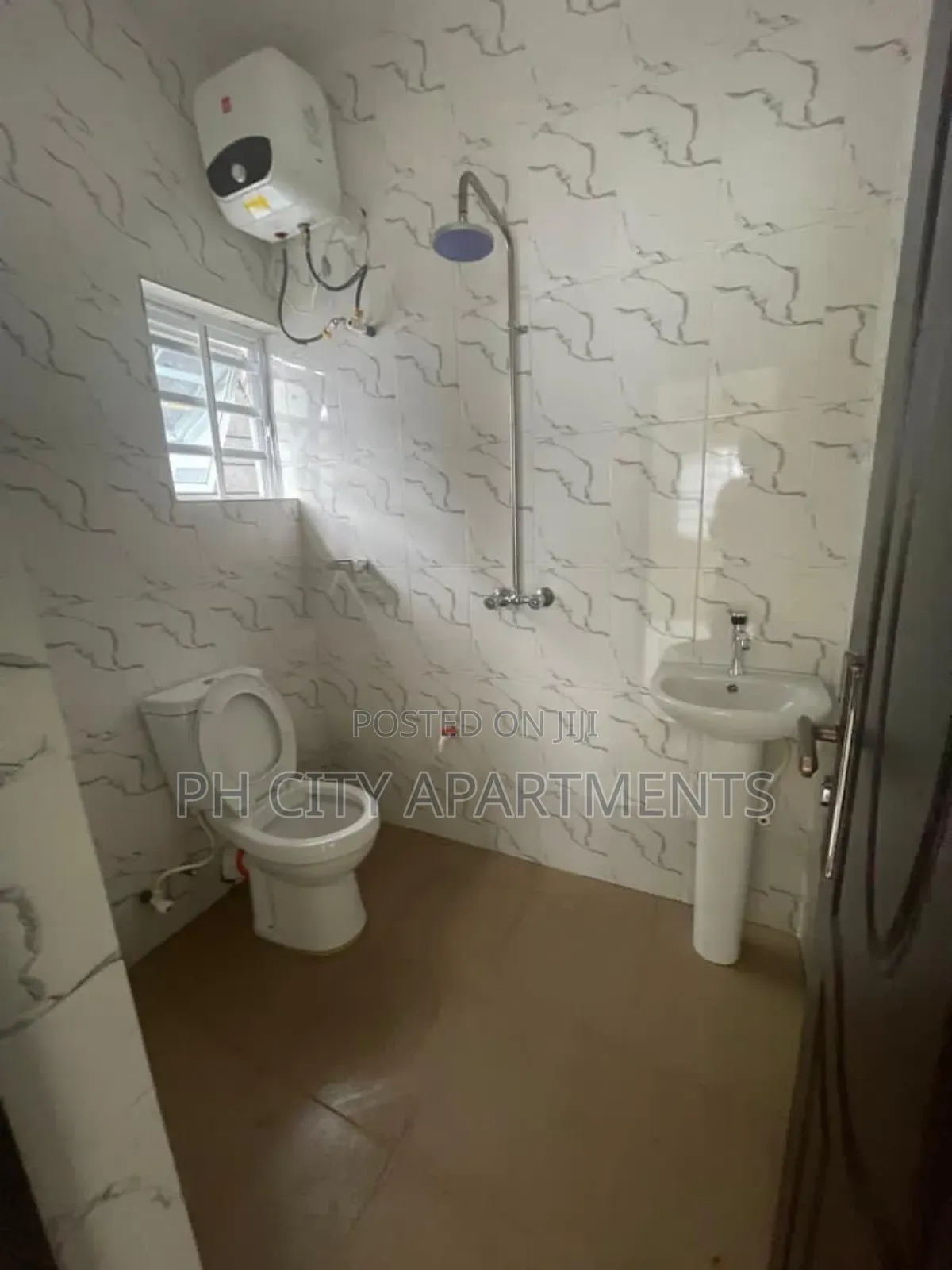 2bdrm Block of Flats in Ivory Heights, Port-Harcourt for rent in Port-Harcourt