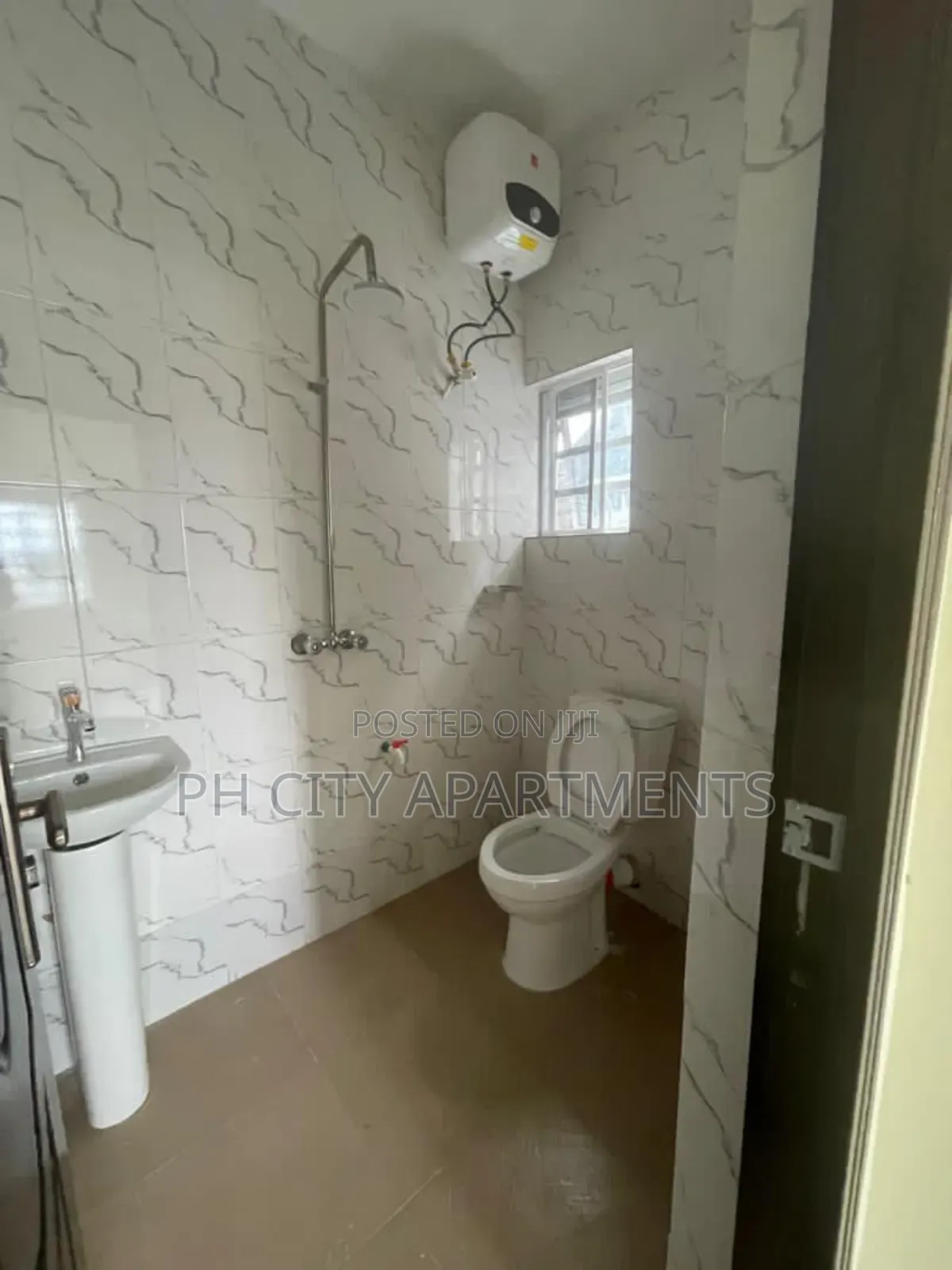 2bdrm Block of Flats in Ivory Heights, Port-Harcourt for rent in Port-Harcourt