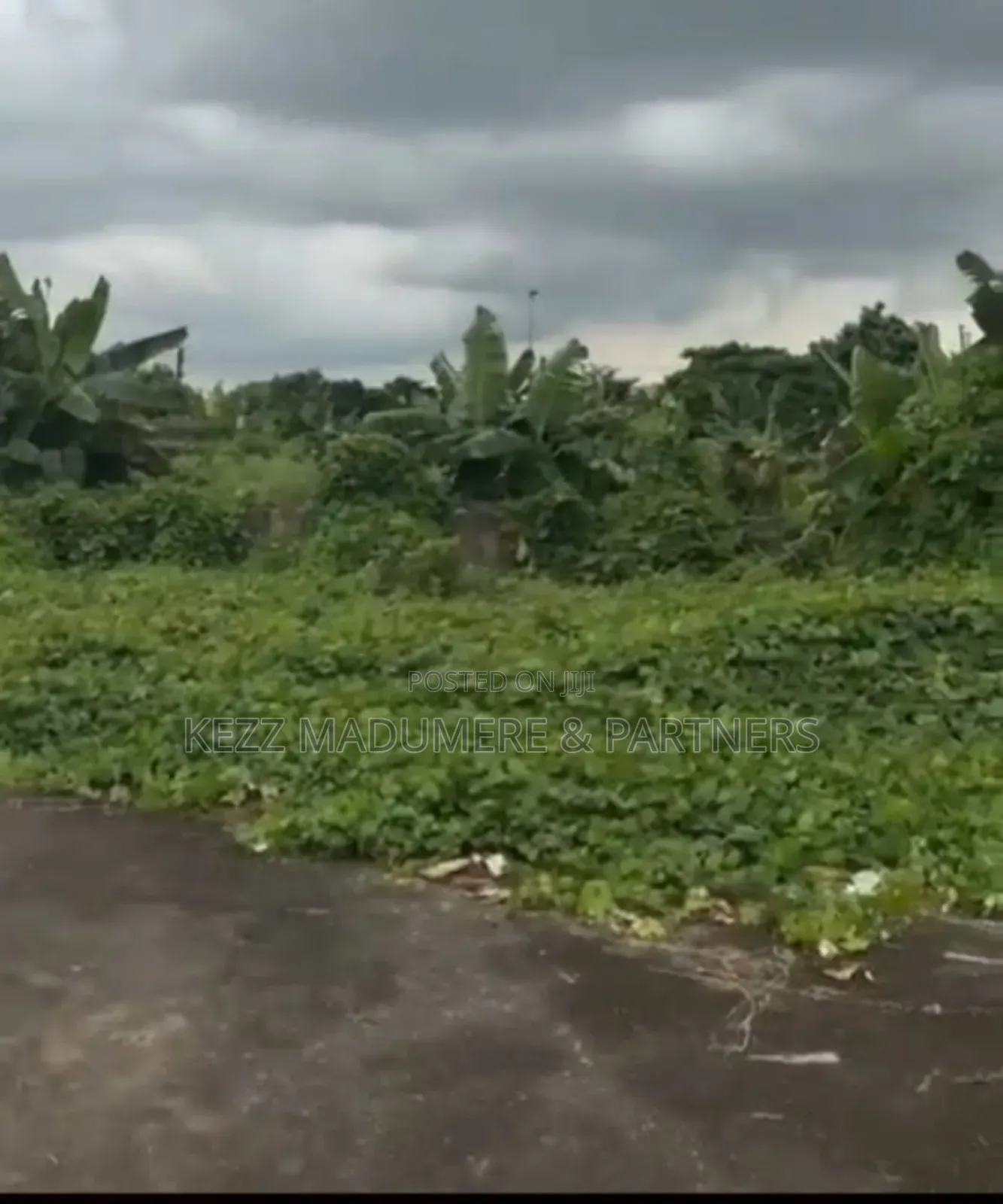 For Sale: 893 SQMTS of Land at Gra Phase 8, Eliozu Port Harcourt in Port-Harcourt