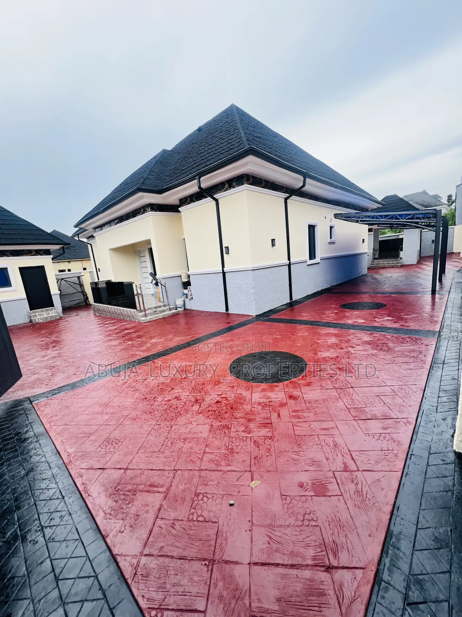 3bdrm Bungalow in Efab Queens, Karsana for sale in Karsana