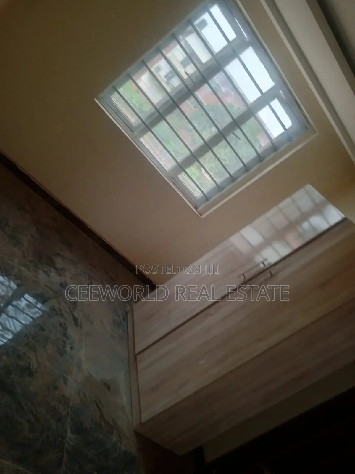 3bdrm Apartment in Iyaganku Gra, Iyanganku for rent in Iyanganku