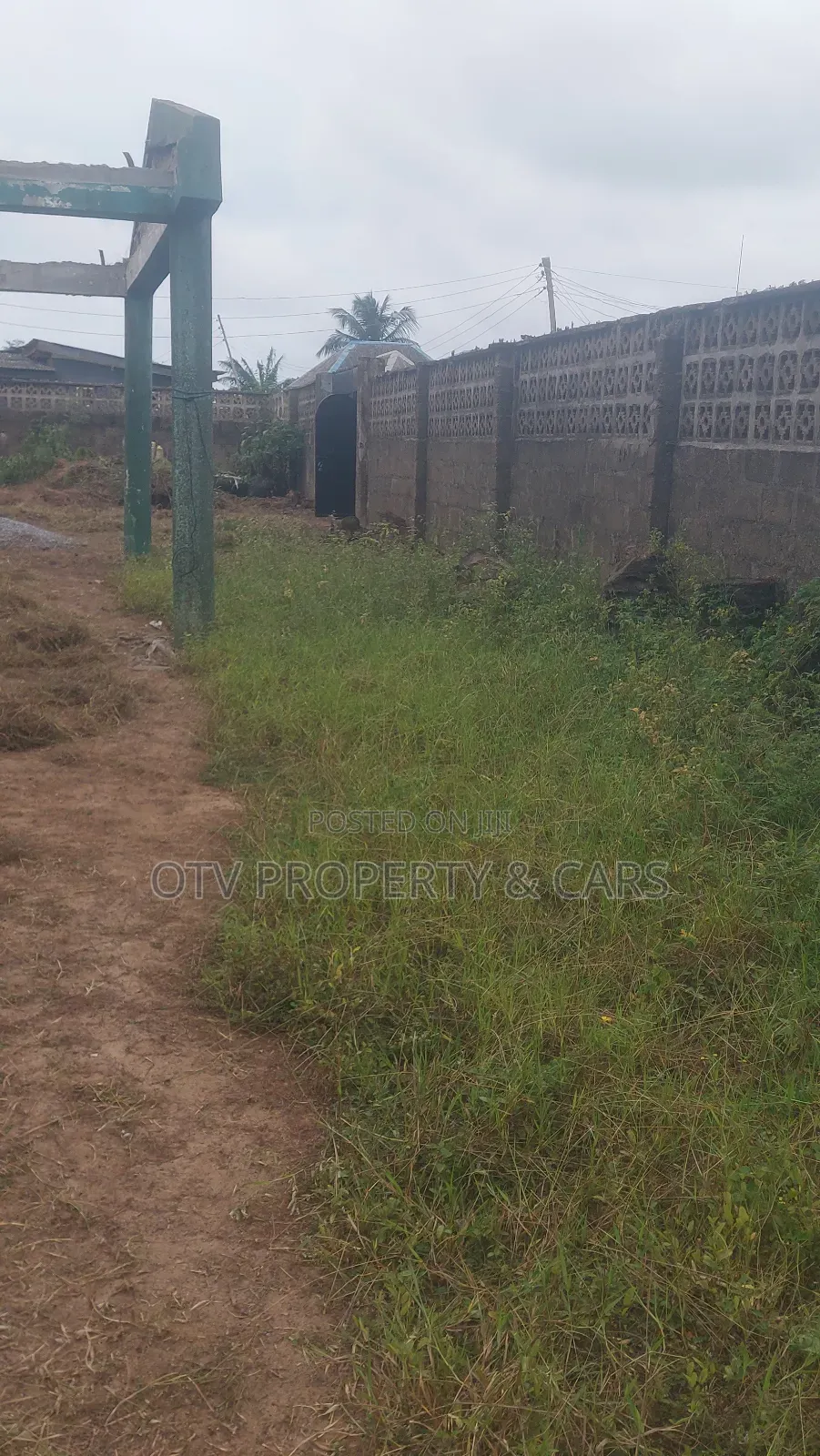 Approximately 8000sqm Available in Apapa Gra at #6.8b
For Sale in Apapa G.R.A