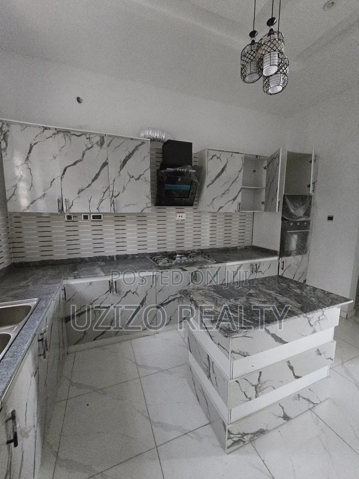 4bdrm Duplex in Sangotedo for sale in Sangotedo