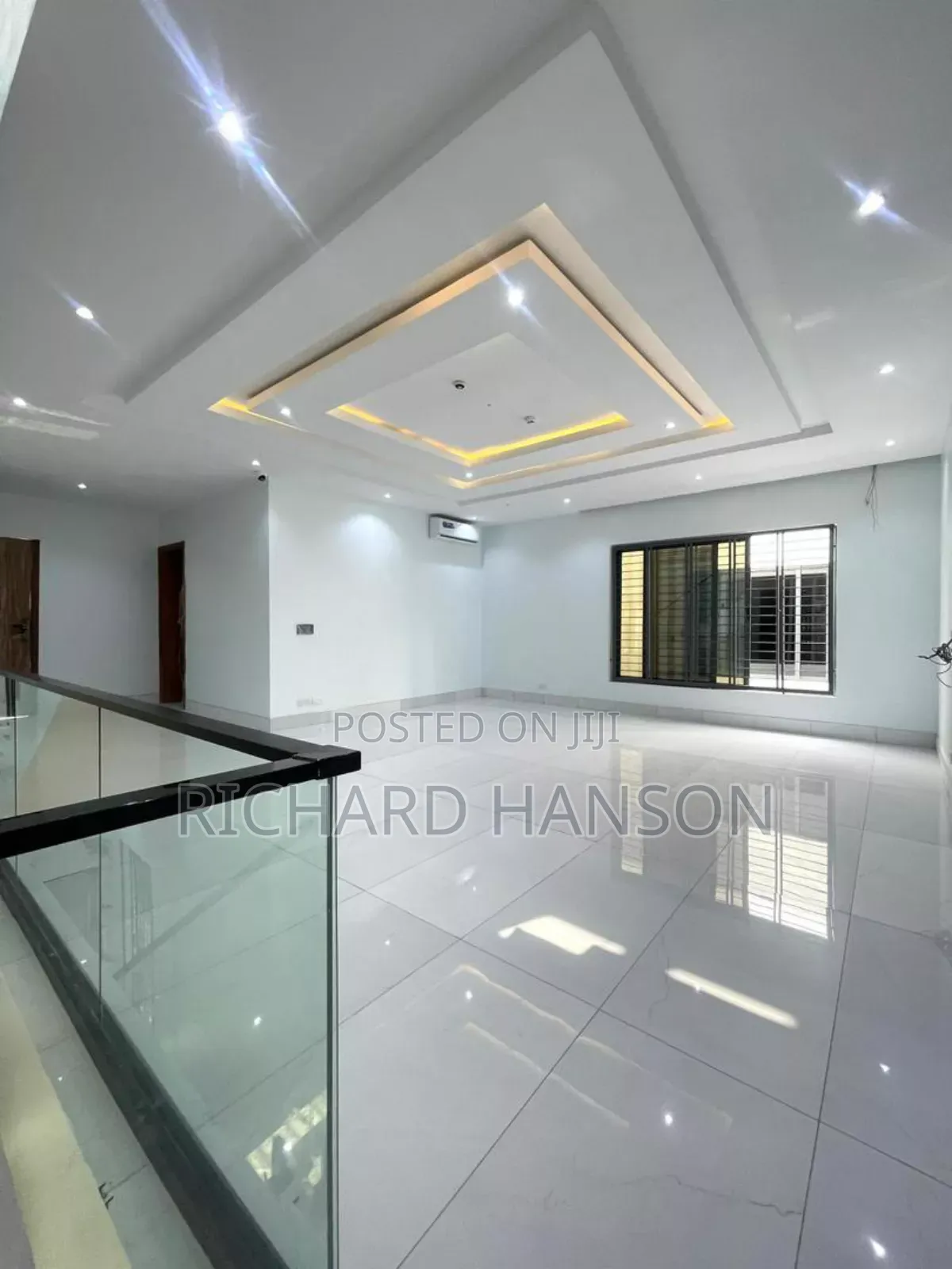 5bdrm Duplex in Inside Lekki Phase 1 for sale in Lekki Phase 1