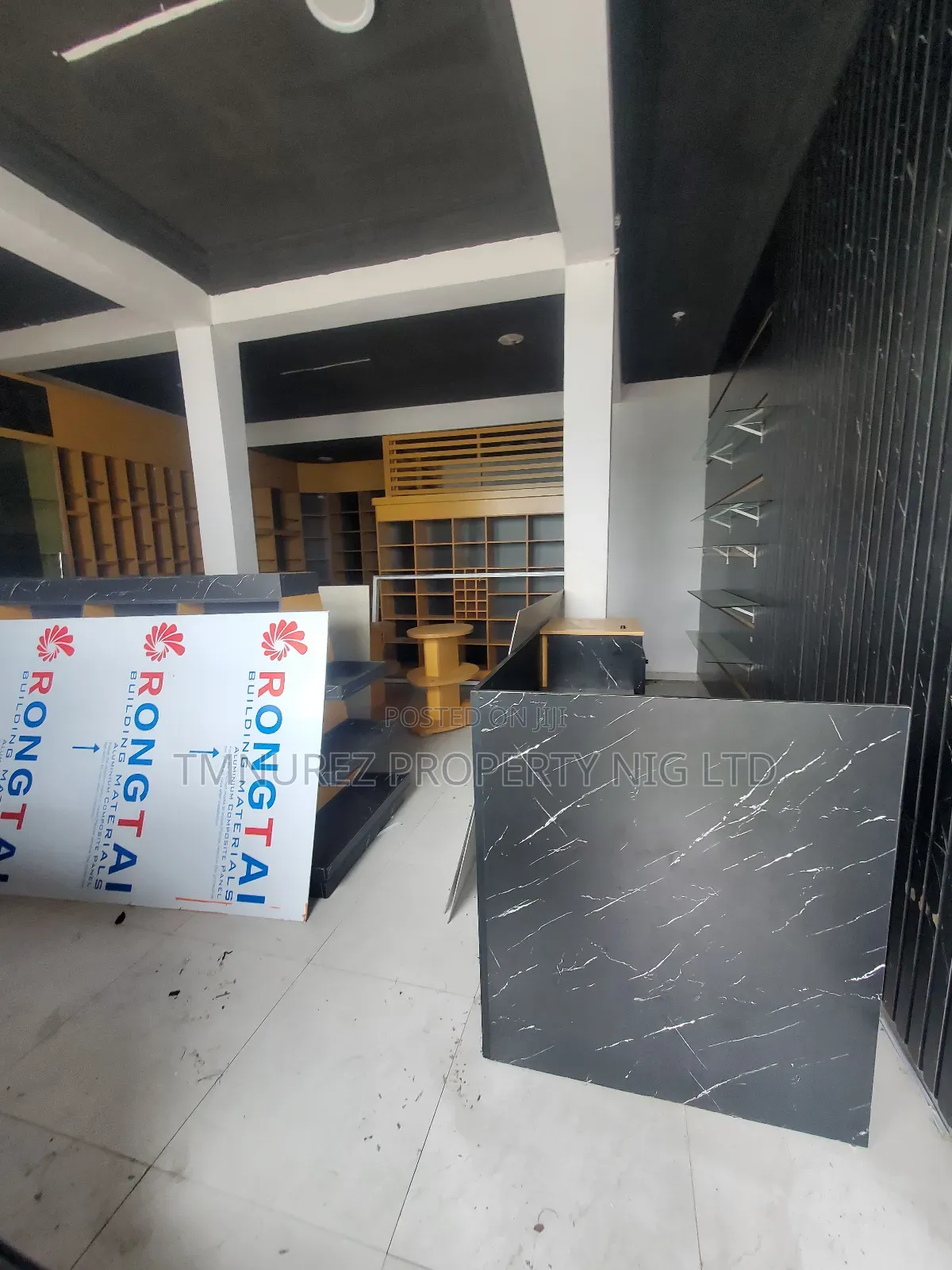 Shop for Rent Osapa London in Osapa london