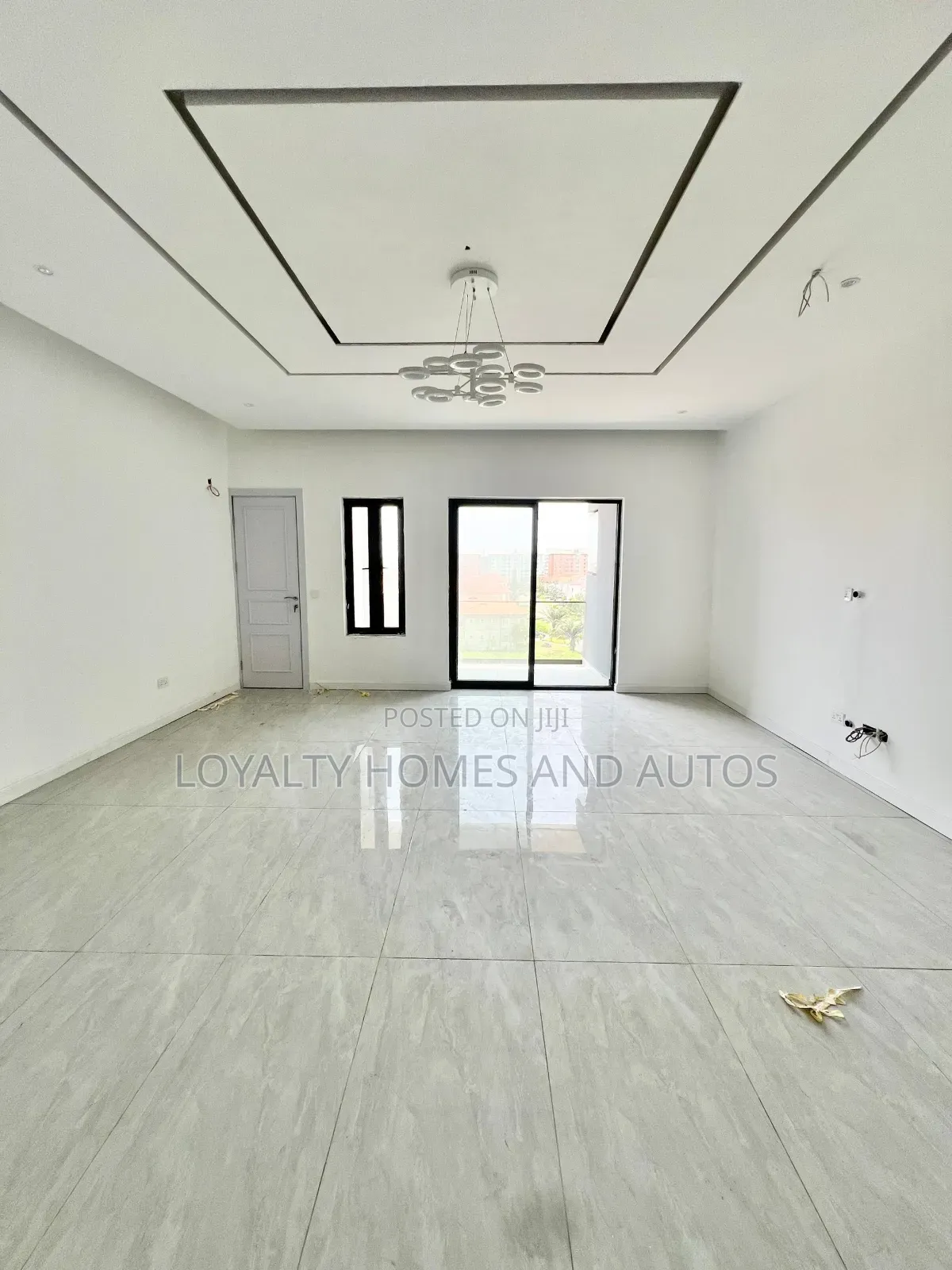 Furnished 2bdrm Apartment in Ikate for sale in Ikate