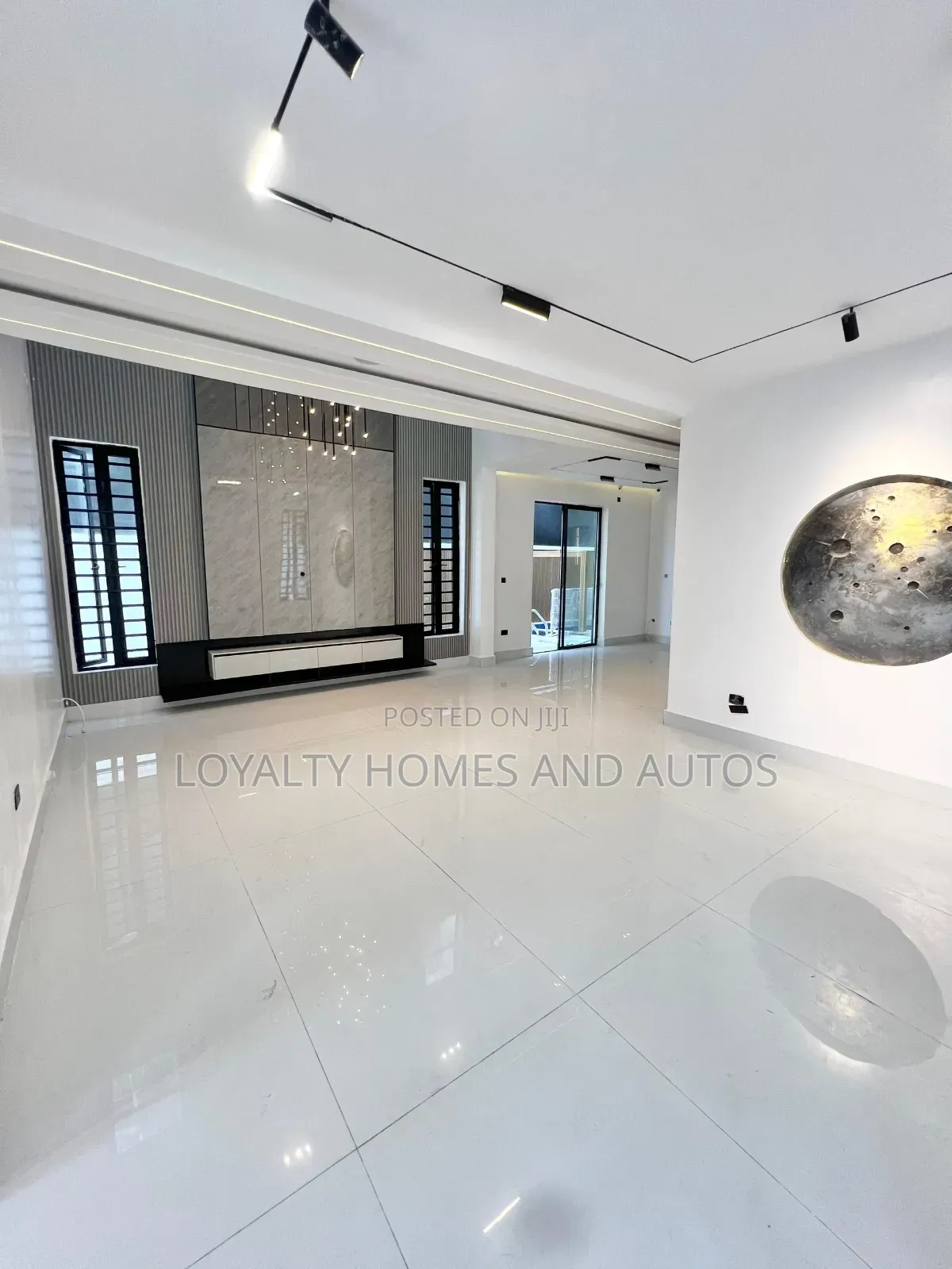 Furnished 5bdrm Duplex in Lekki Phase 1 for sale in Lekki Phase 1