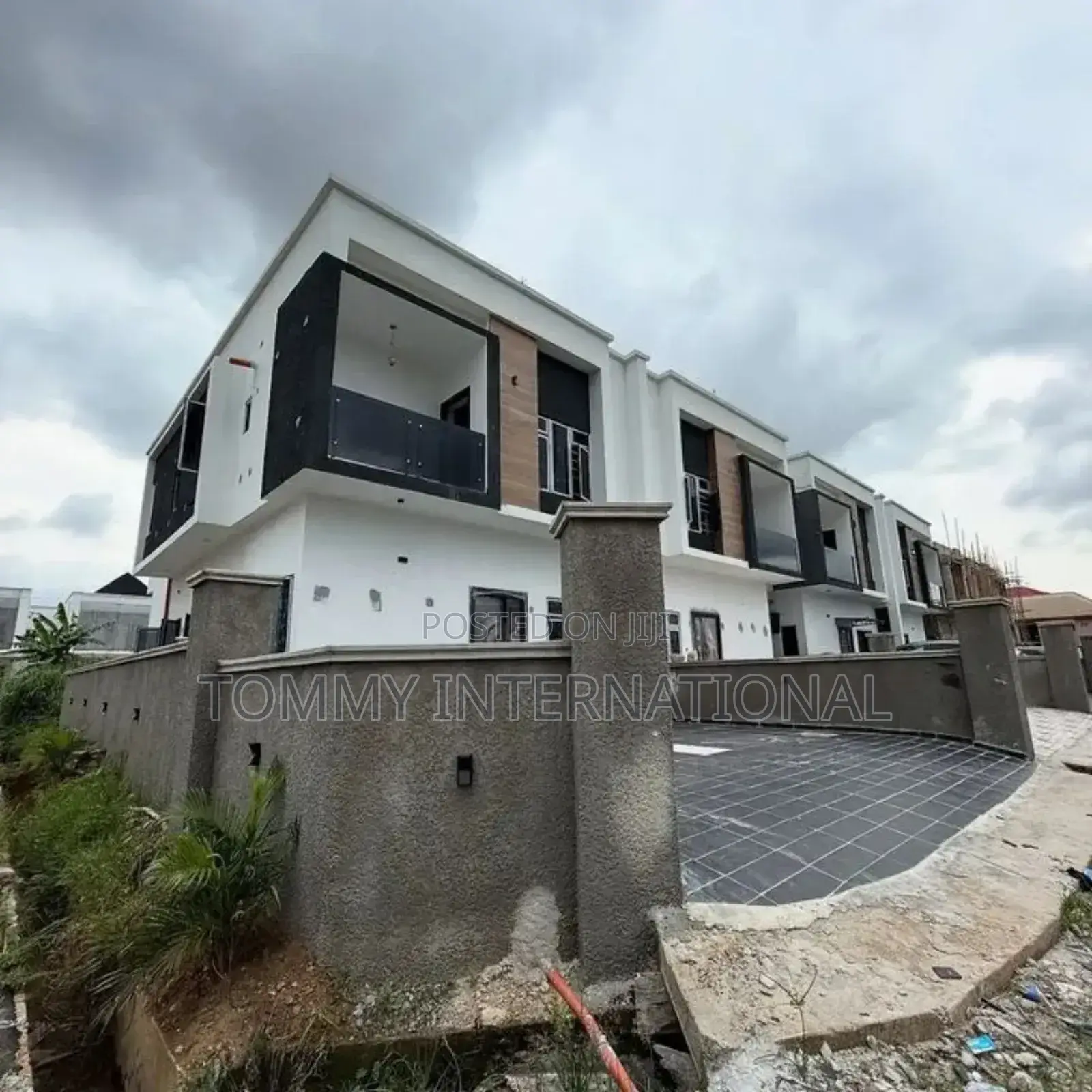 4bdrm Duplex in Gold Town, Port-Harcourt for sale in Port-Harcourt