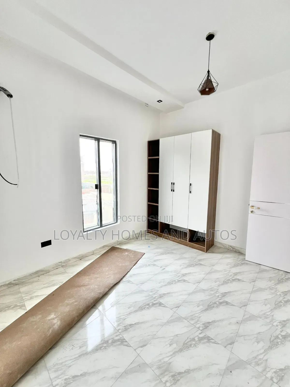 Furnished 5bdrm Duplex in Osapa london for sale in Osapa london
