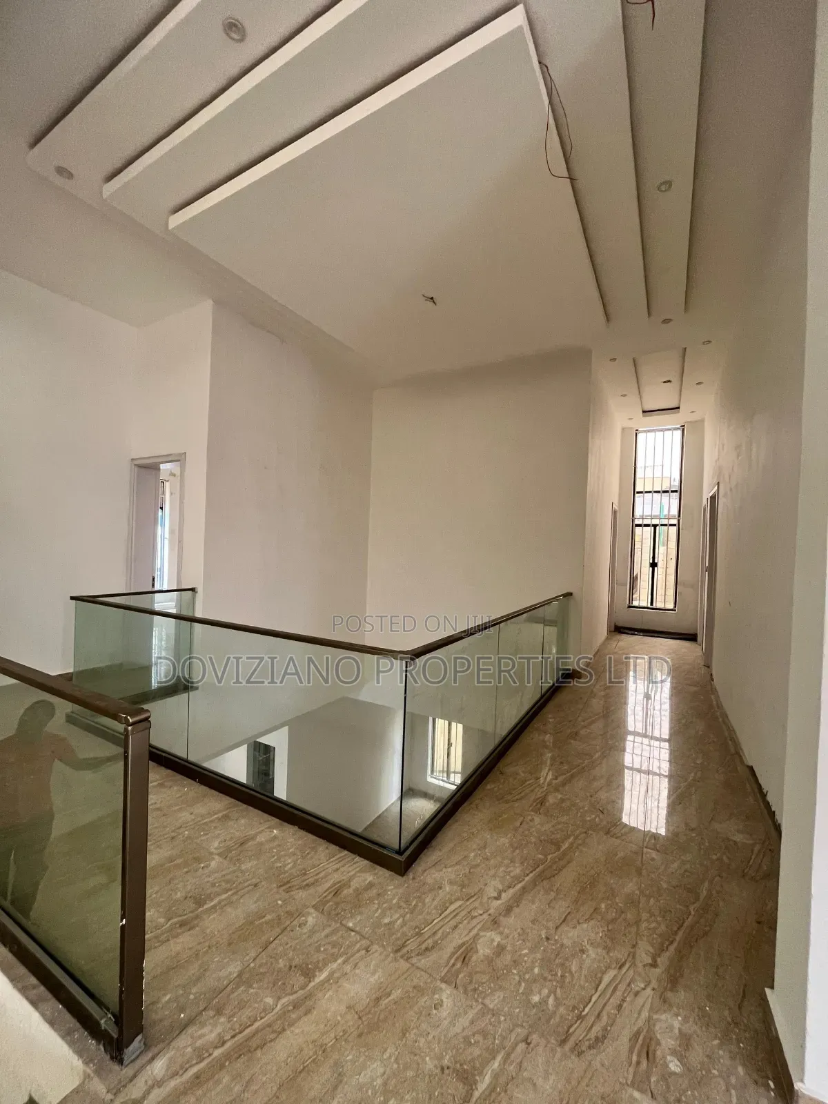 5bdrm Duplex in Lekki Phase 1 for sale in Lekki Phase 1