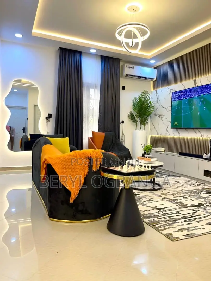Brand New Luxurious 1bedroom Apartment With Ps5 at Lekki Phase1 in Lekki Phase 1