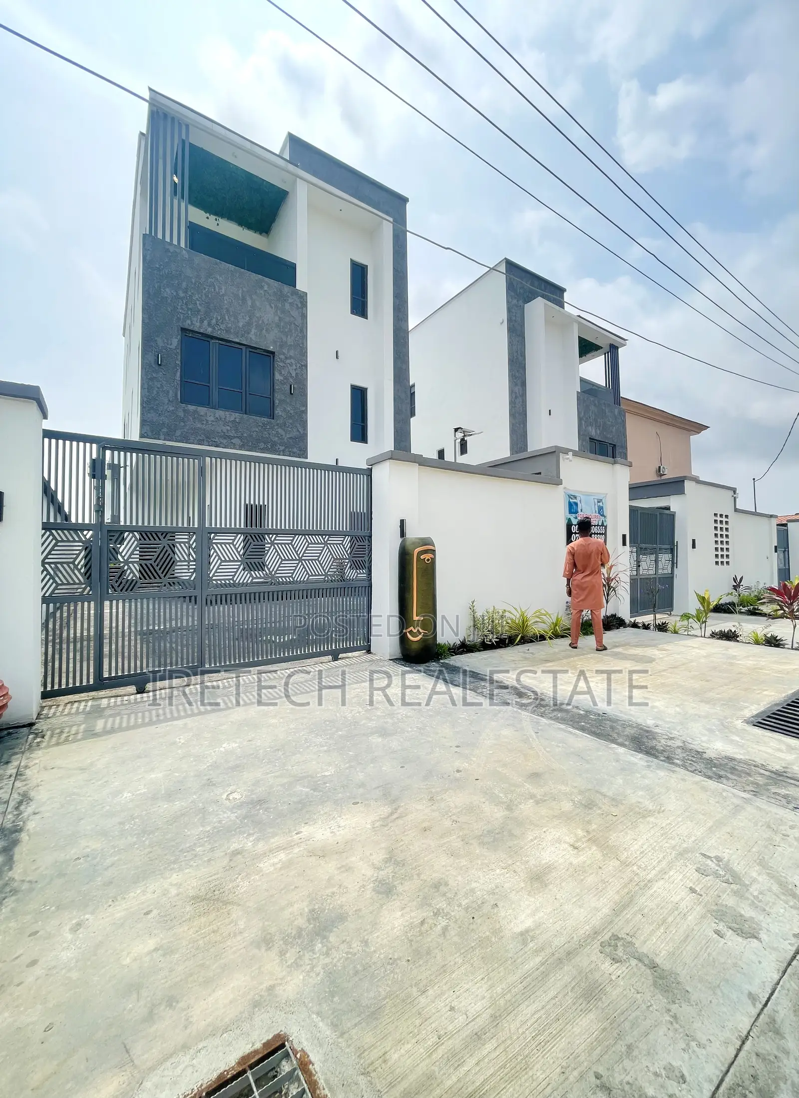 5bdrm Duplex in Ajah Abraham for sale in Ajah