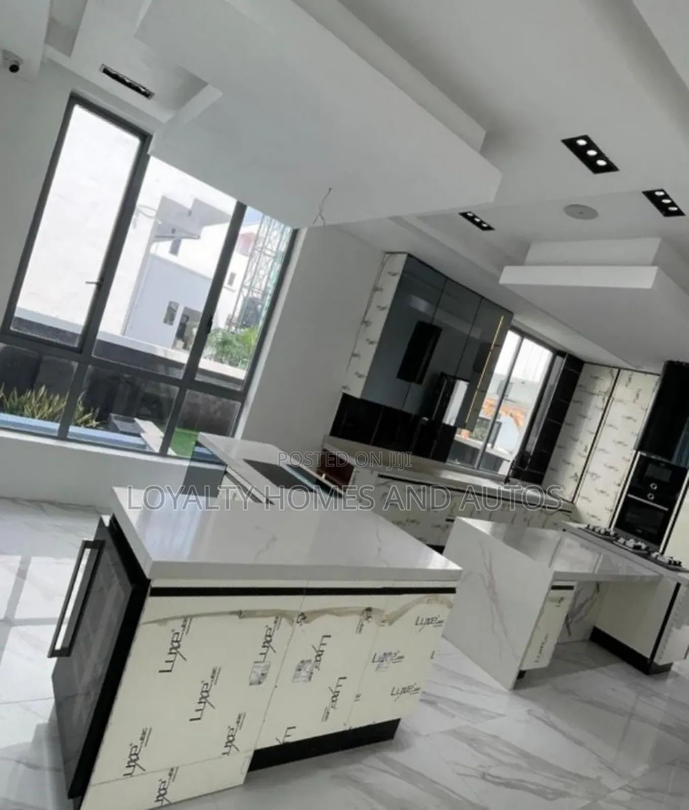 Furnished 5bdrm Duplex in Osapa london for sale in Osapa london
