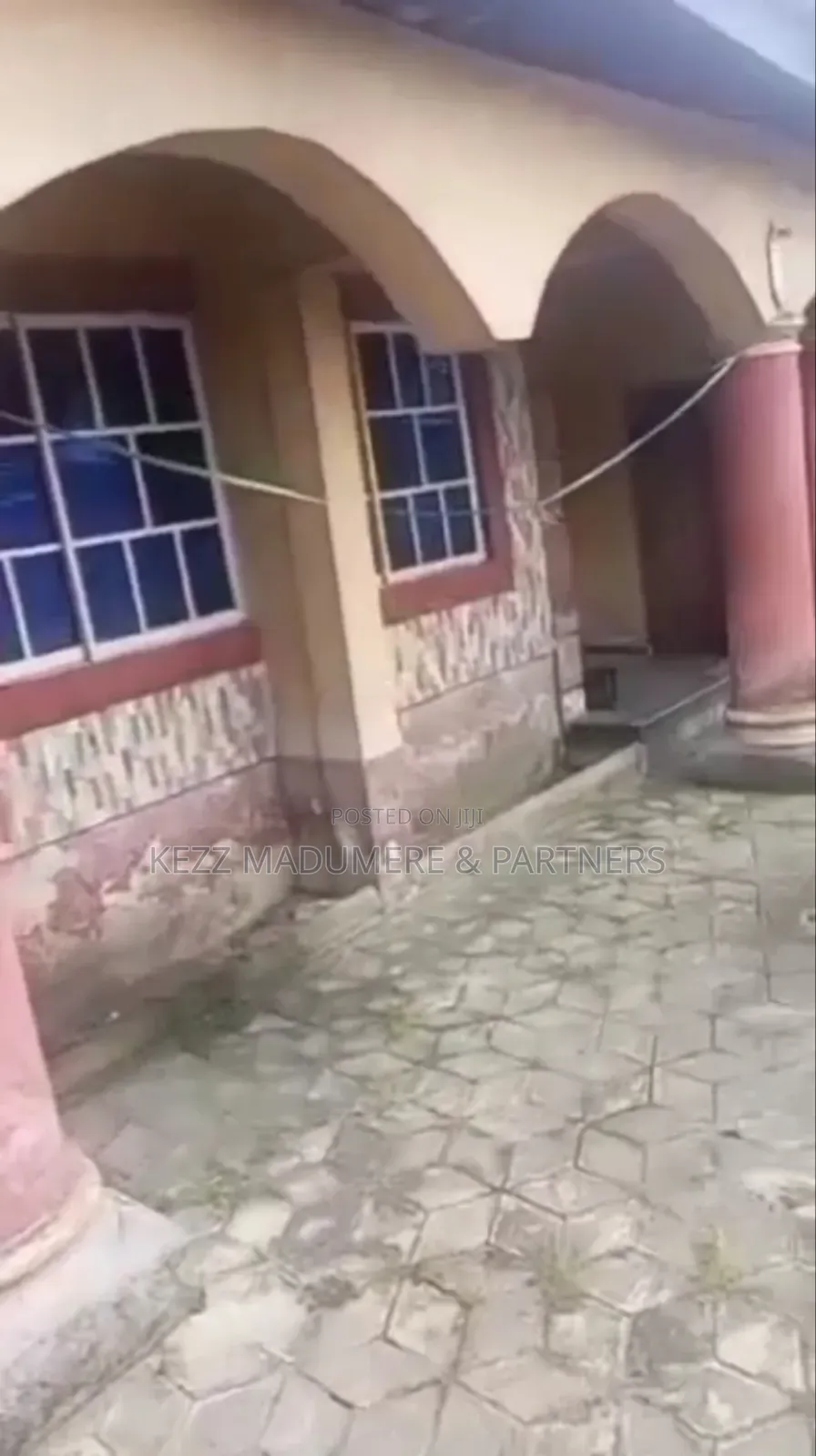 5bdrm Bungalow in Rumuaghulu Port for sale in Port-Harcourt