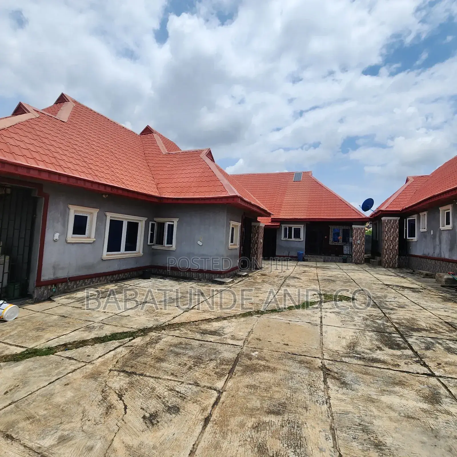 3bdrm House in Harmony Gold Estate,, Ologuneru for sale in Ologuneru
