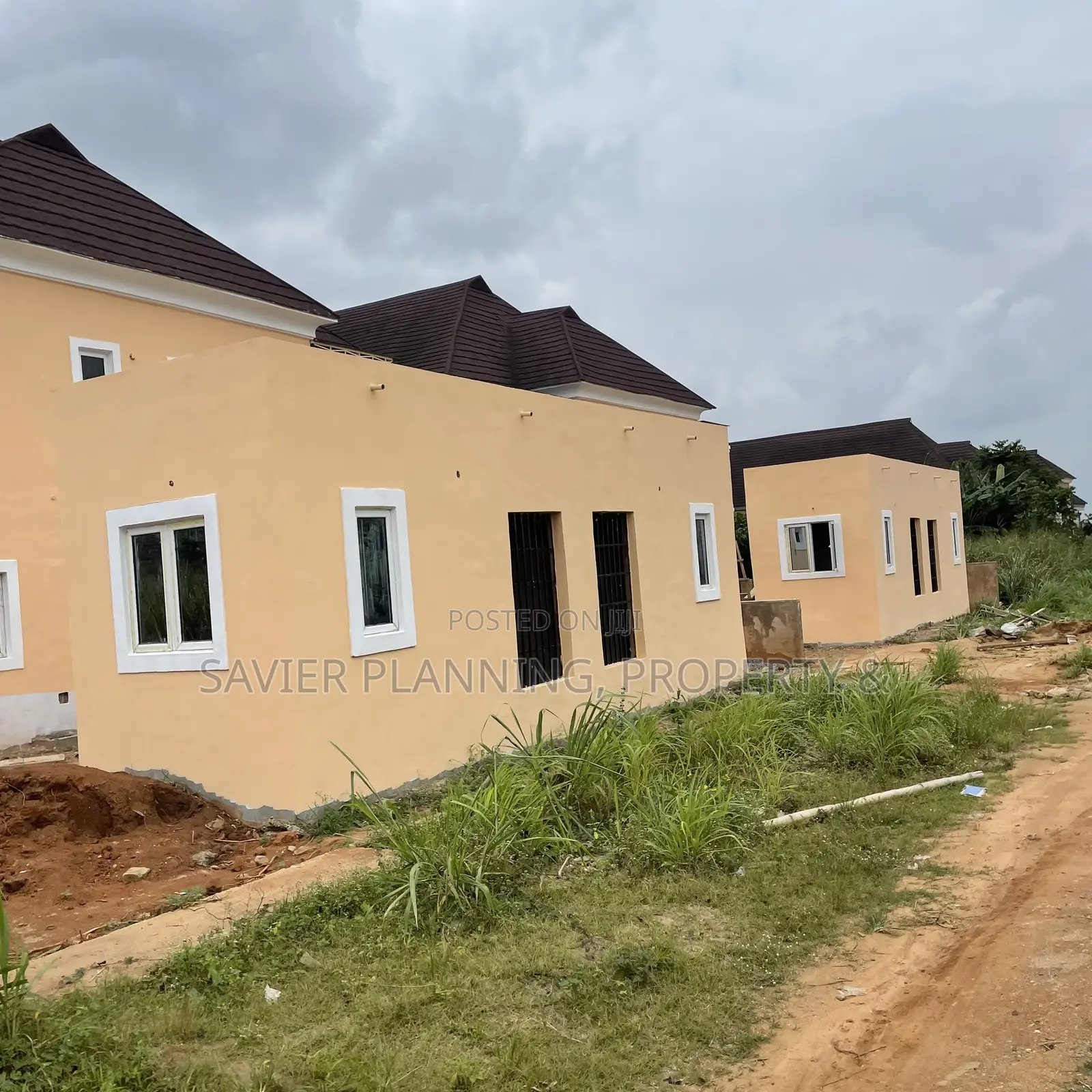 16bdrm Duplex in Adron City Of David, Shimawa for sale in Shimawa